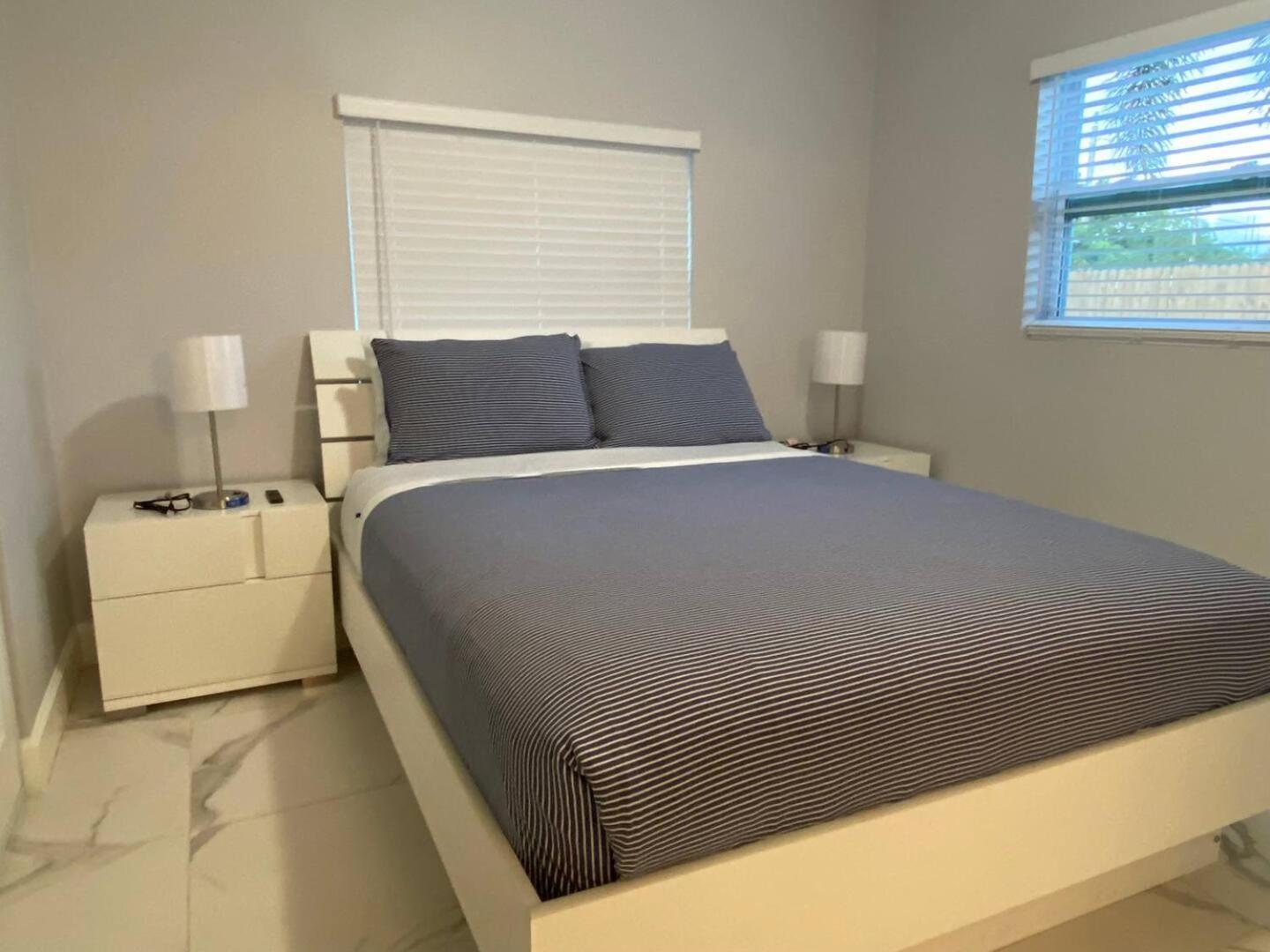 Mazor Luxury One Bedroom Vacation