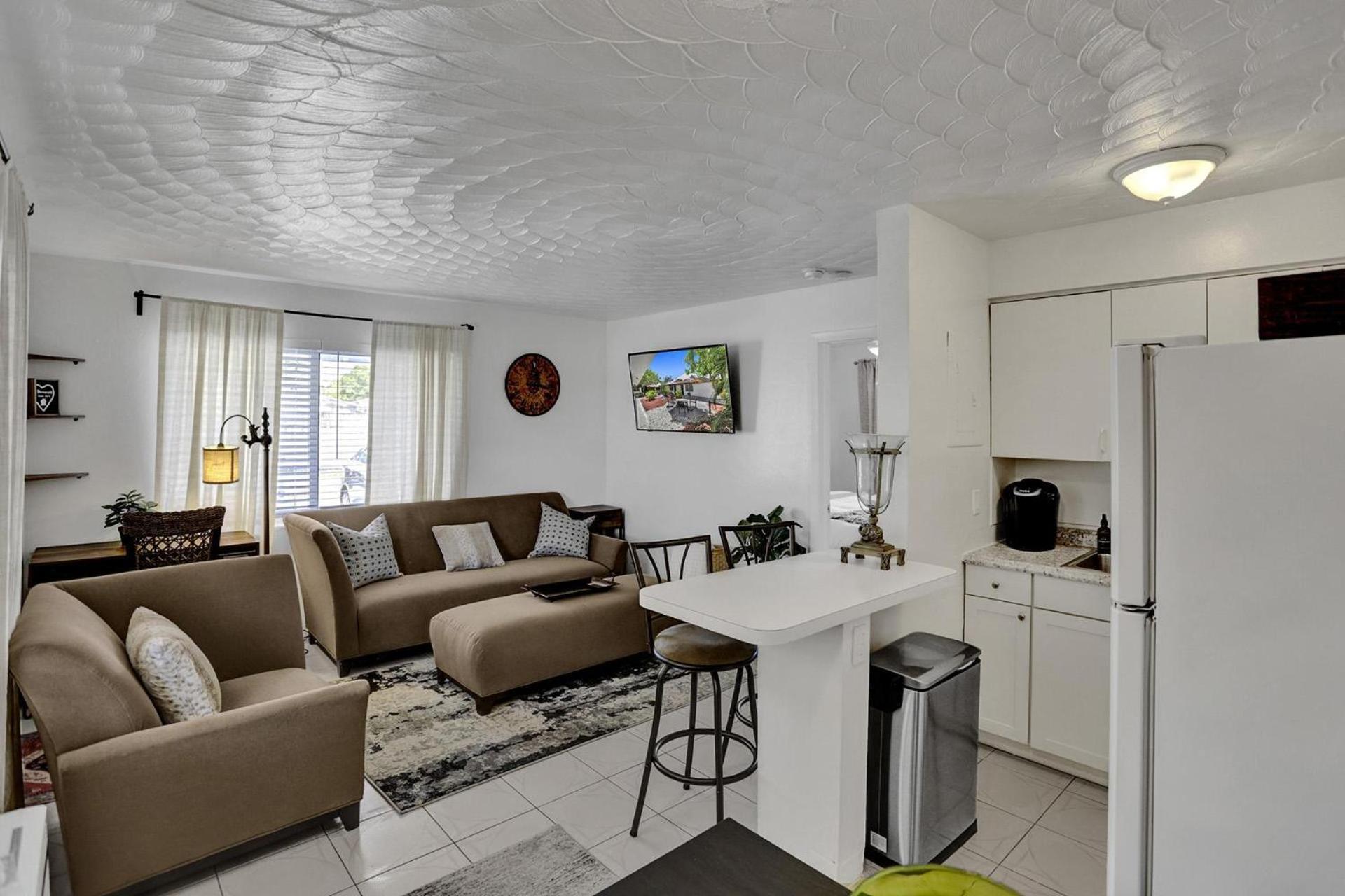 Victoria Park Regency Apartment