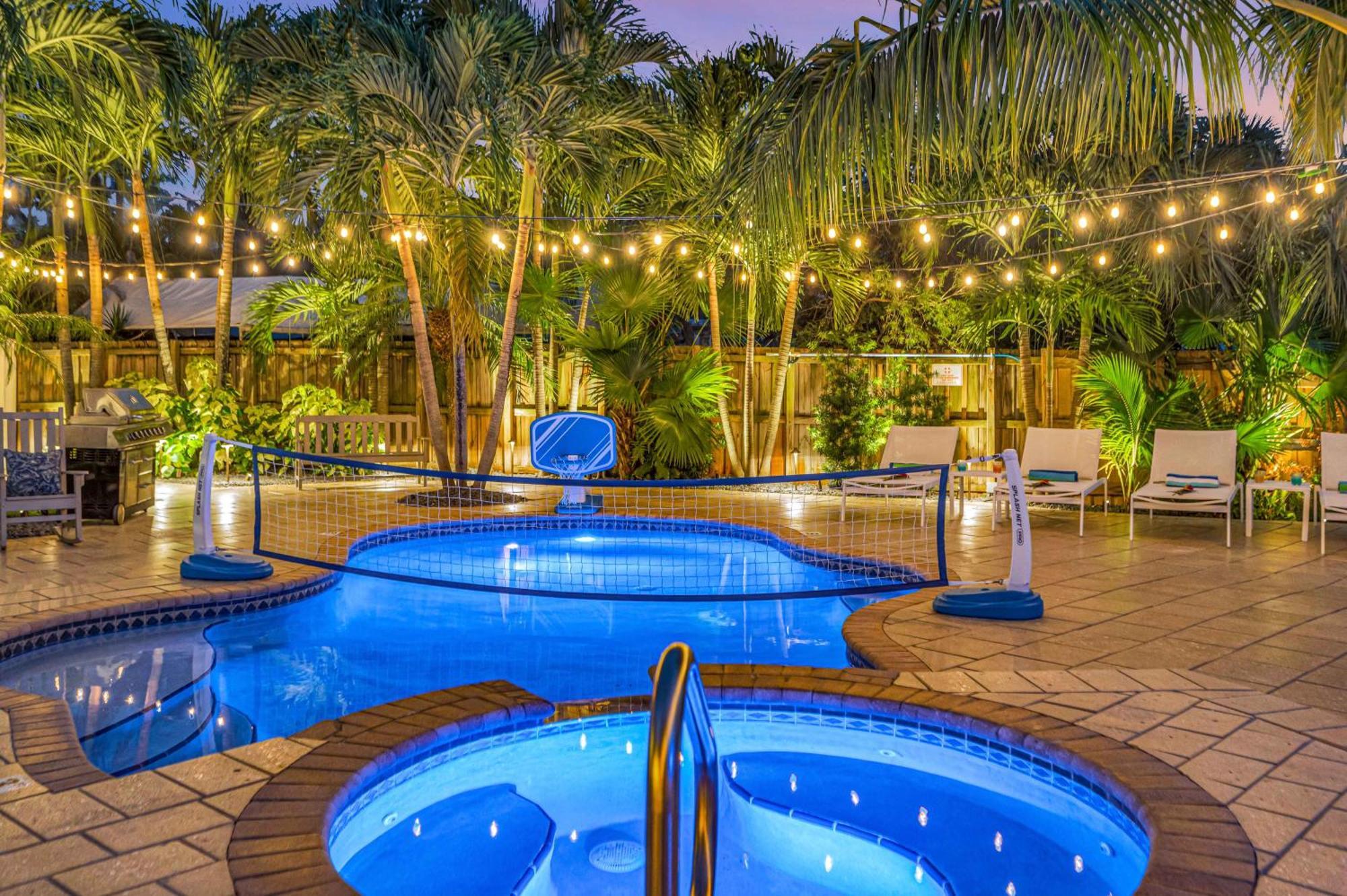 Centrally Located Heated Pool Riverside View Access Citrus Key H0mes Fort Lauderdale