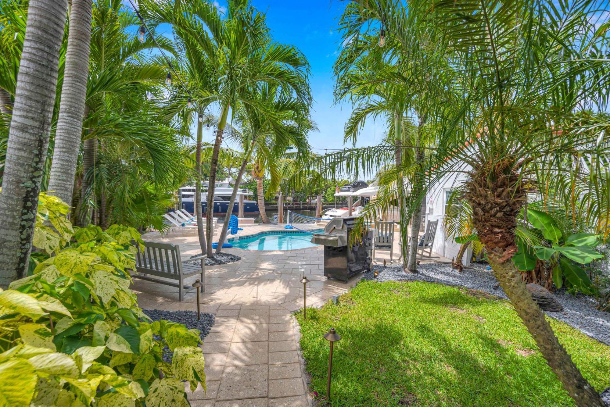 Holiday home Centrally Located Heated Pool Riverside View Access Citrus Key H0mes