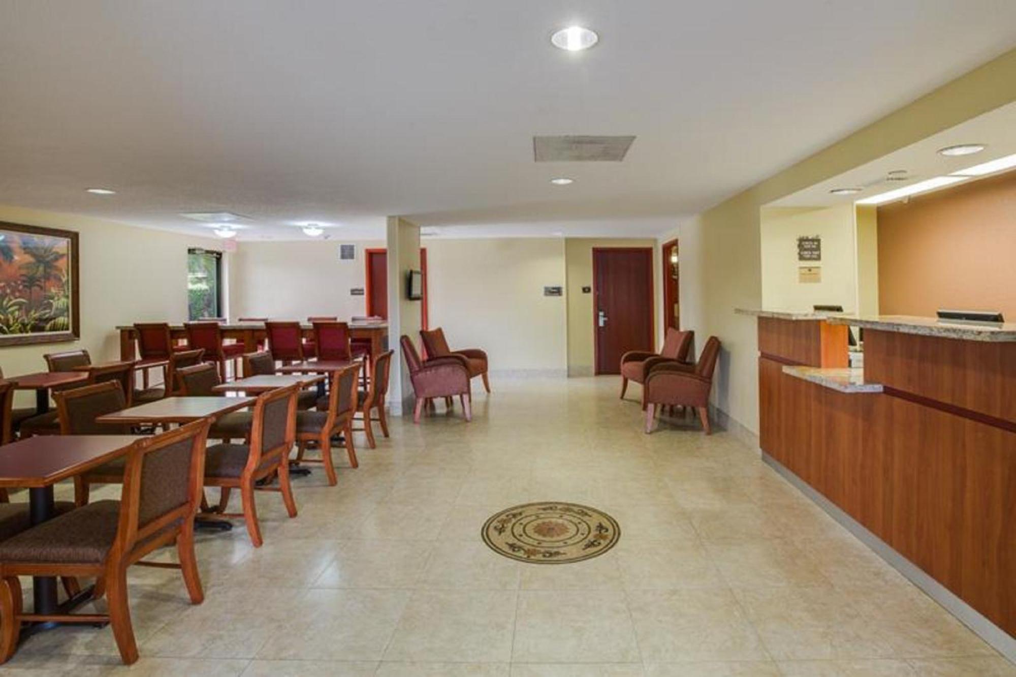 Western Lauderdale Airport Cruise Port Motel Fort Lauderdale