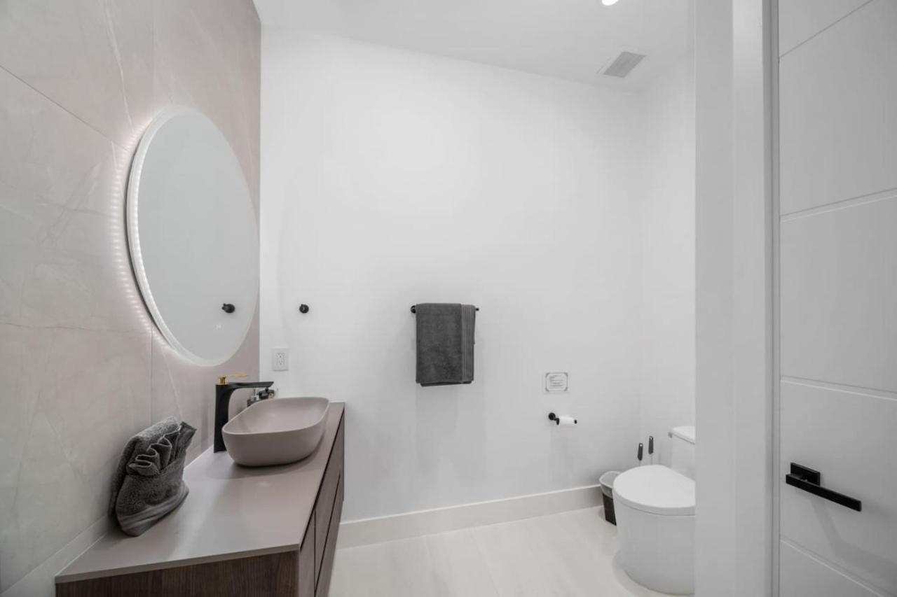 Elements Olas W Pool And Near Holiday home Fort Lauderdale