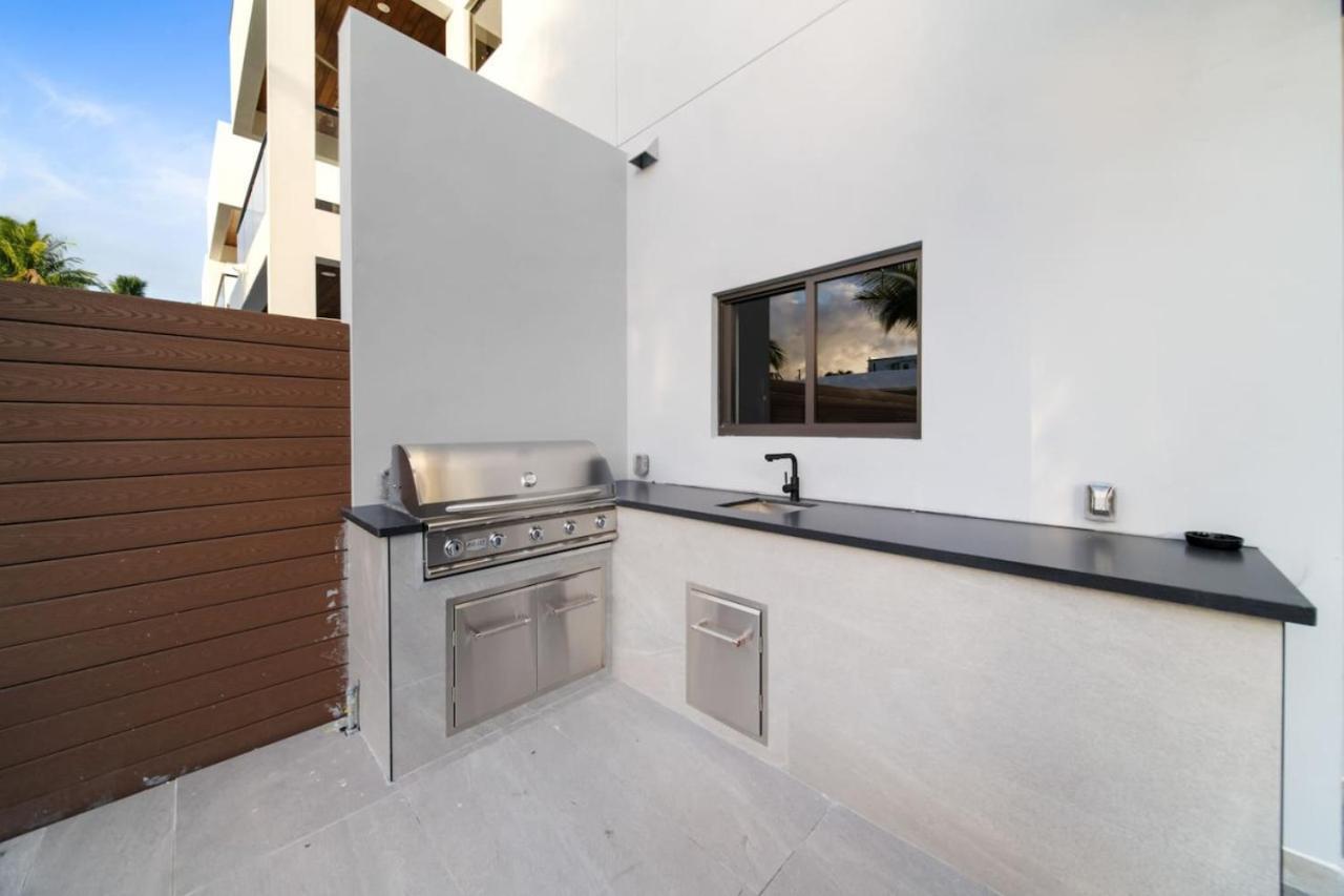Holiday home Elements Olas W Pool And Near Fort Lauderdale