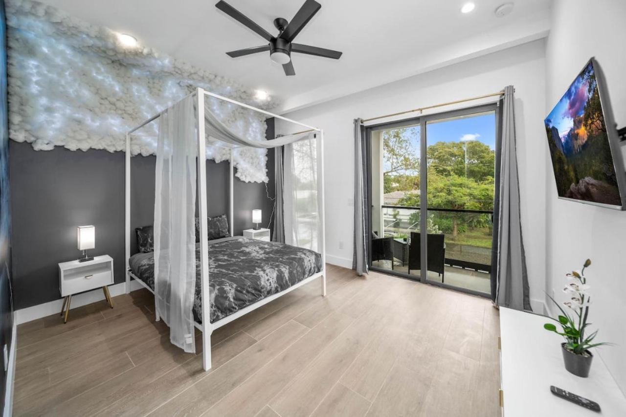 Holiday home Elements Olas W Pool And Near Fort Lauderdale