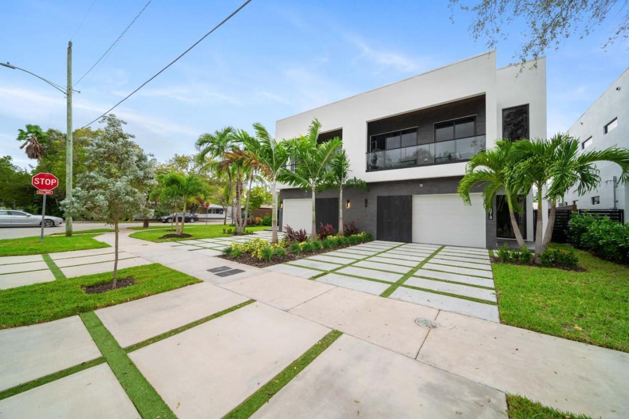 Elements Olas W Pool And Near Fort Lauderdale