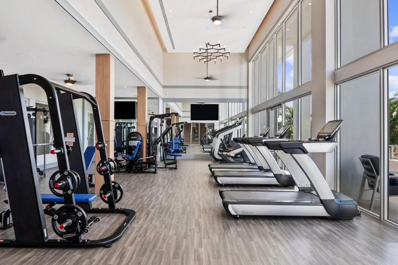 Ponciana Park 1br W Gym Wd Pool Nr Wf Mia-6 Apartment