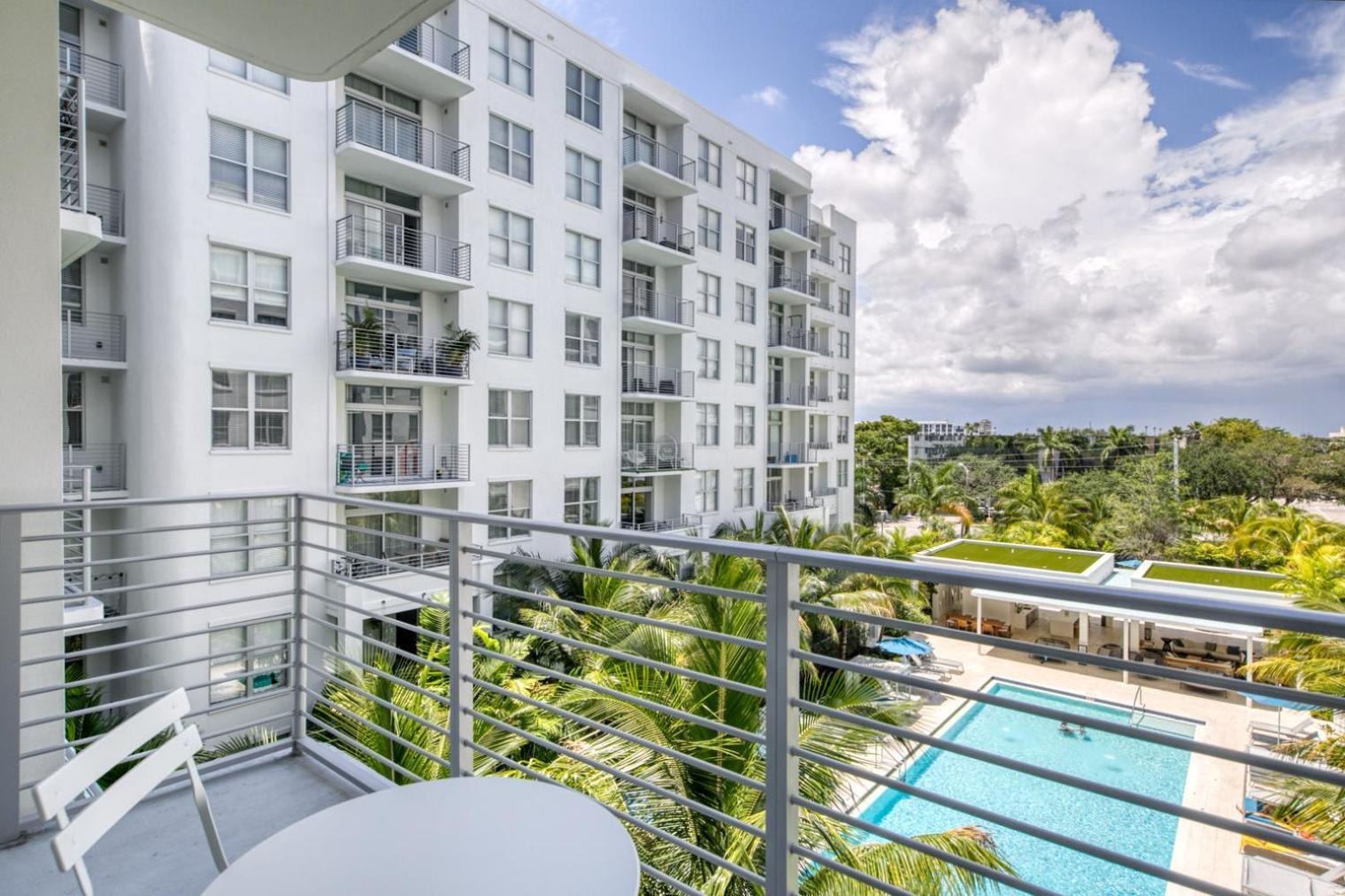 Ponciana Park 1br W Gym Wd Pool Nr Wf Mia-6 *