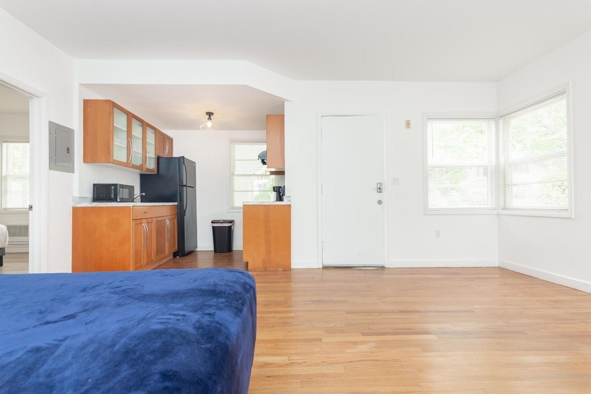 Apartment 1-bdrm - 5 Minutes Walking Las Olas Beach *