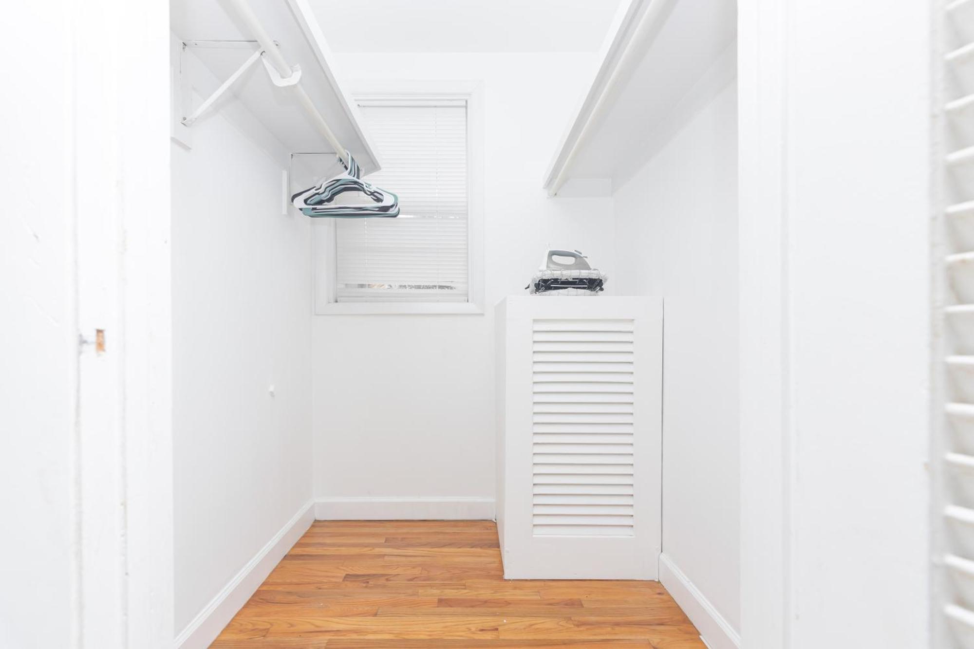 1-bdrm - 5 Minutes Walking Las Olas Beach *
