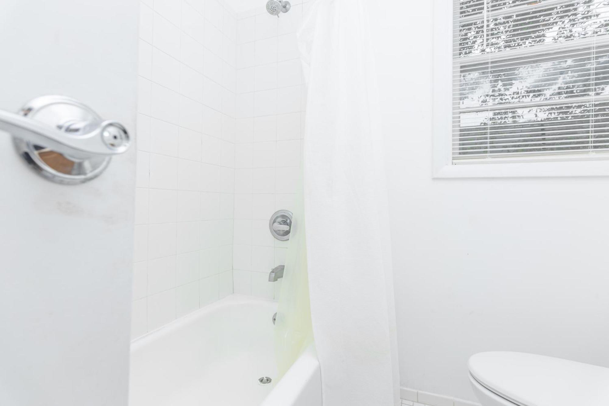1-bdrm - 5 Minutes Walking Las Olas Beach Fort Lauderdale