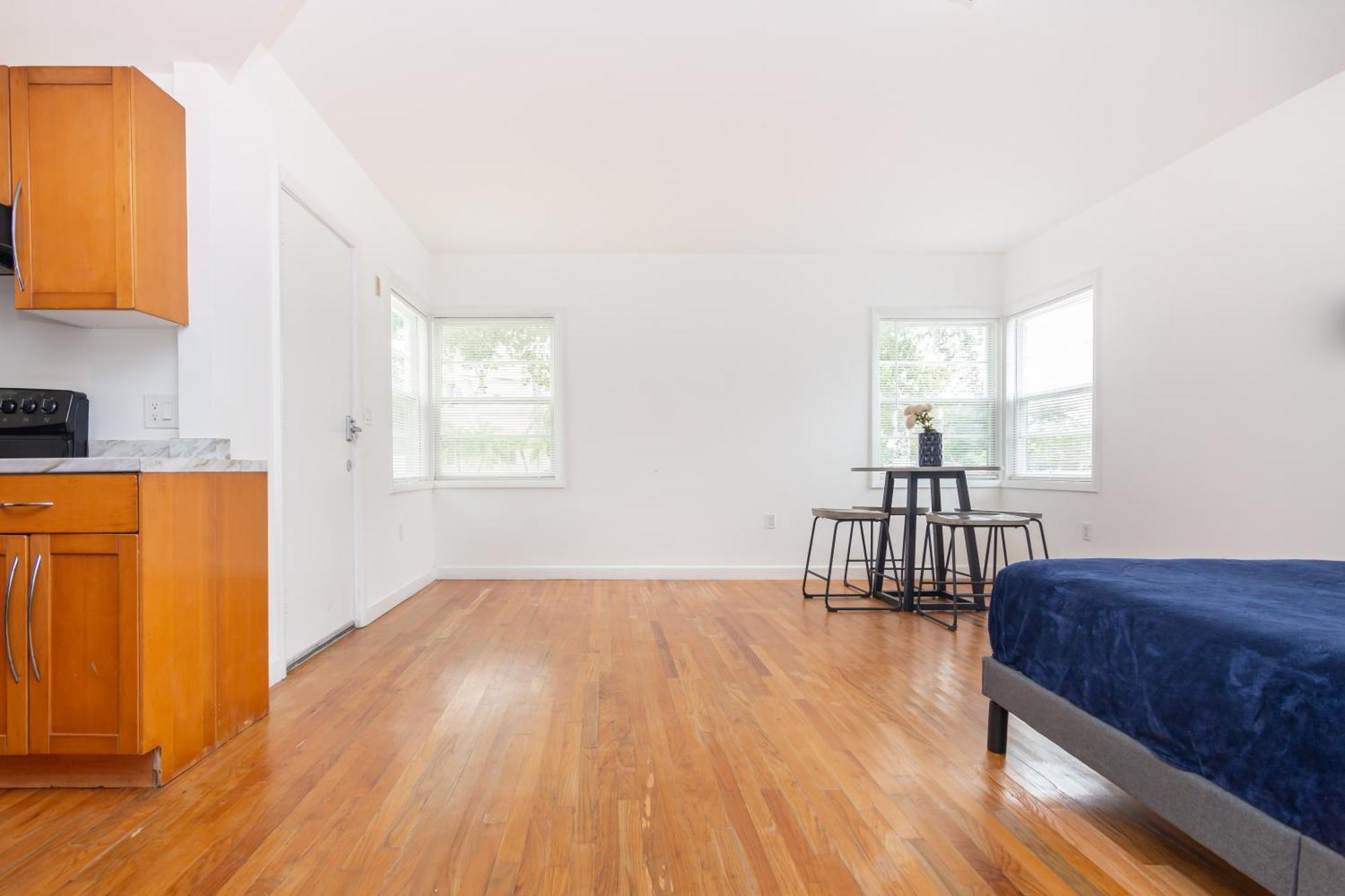 1-bdrm - 5 Minutes Walking Las Olas Beach Apartment