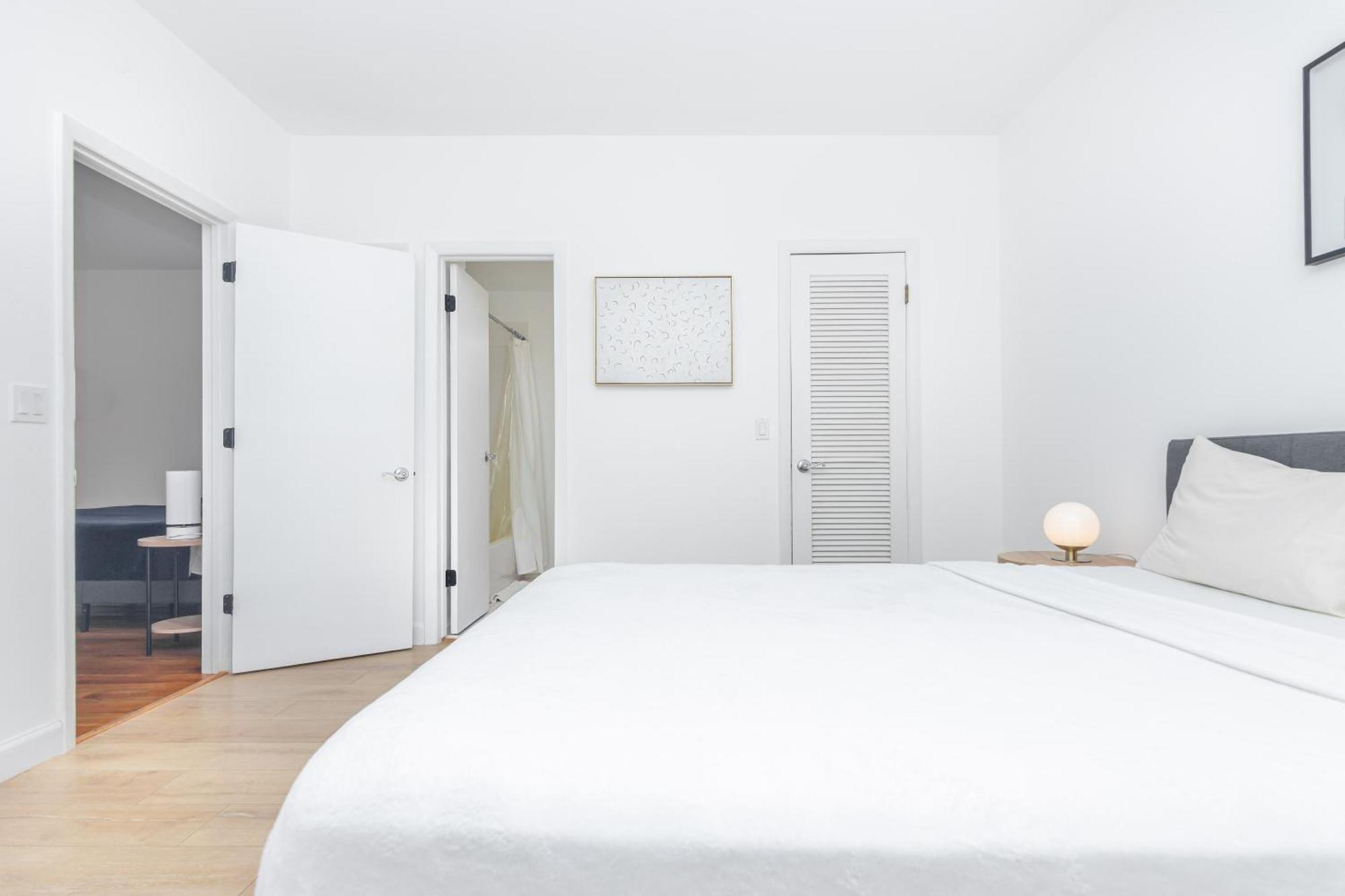 1-bdrm - 5 Minutes Walking Las Olas Beach Fort Lauderdale
