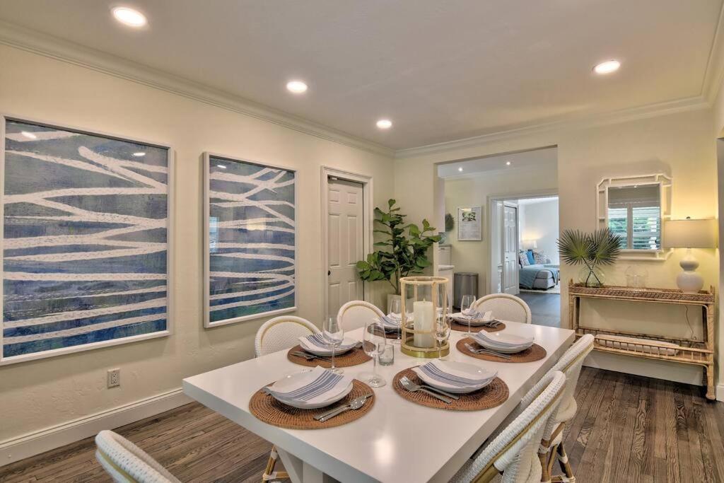 Villa Gorgeous Olas - Heated Pool, Close To