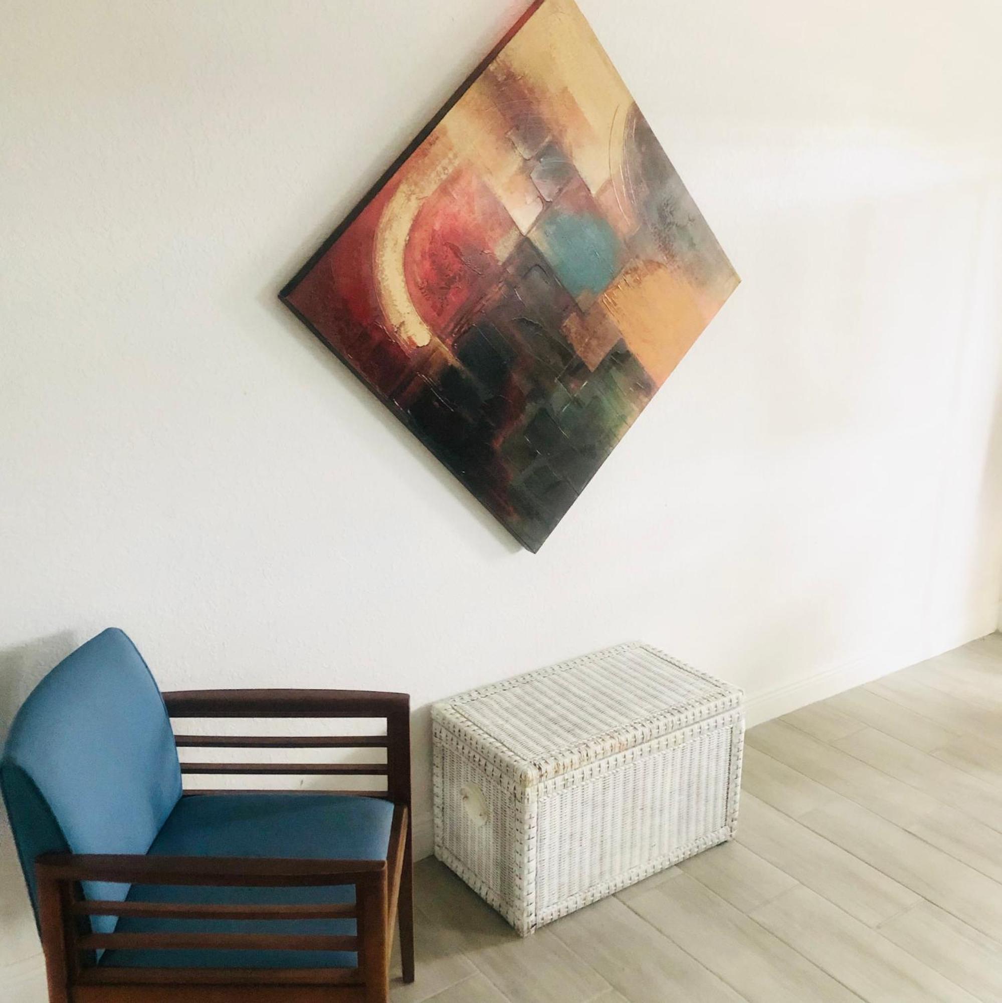 Zen - All Female Dorms - All Men Dorms - Free Wifi - Parking - Coffee Long Term Welcome Hostel *