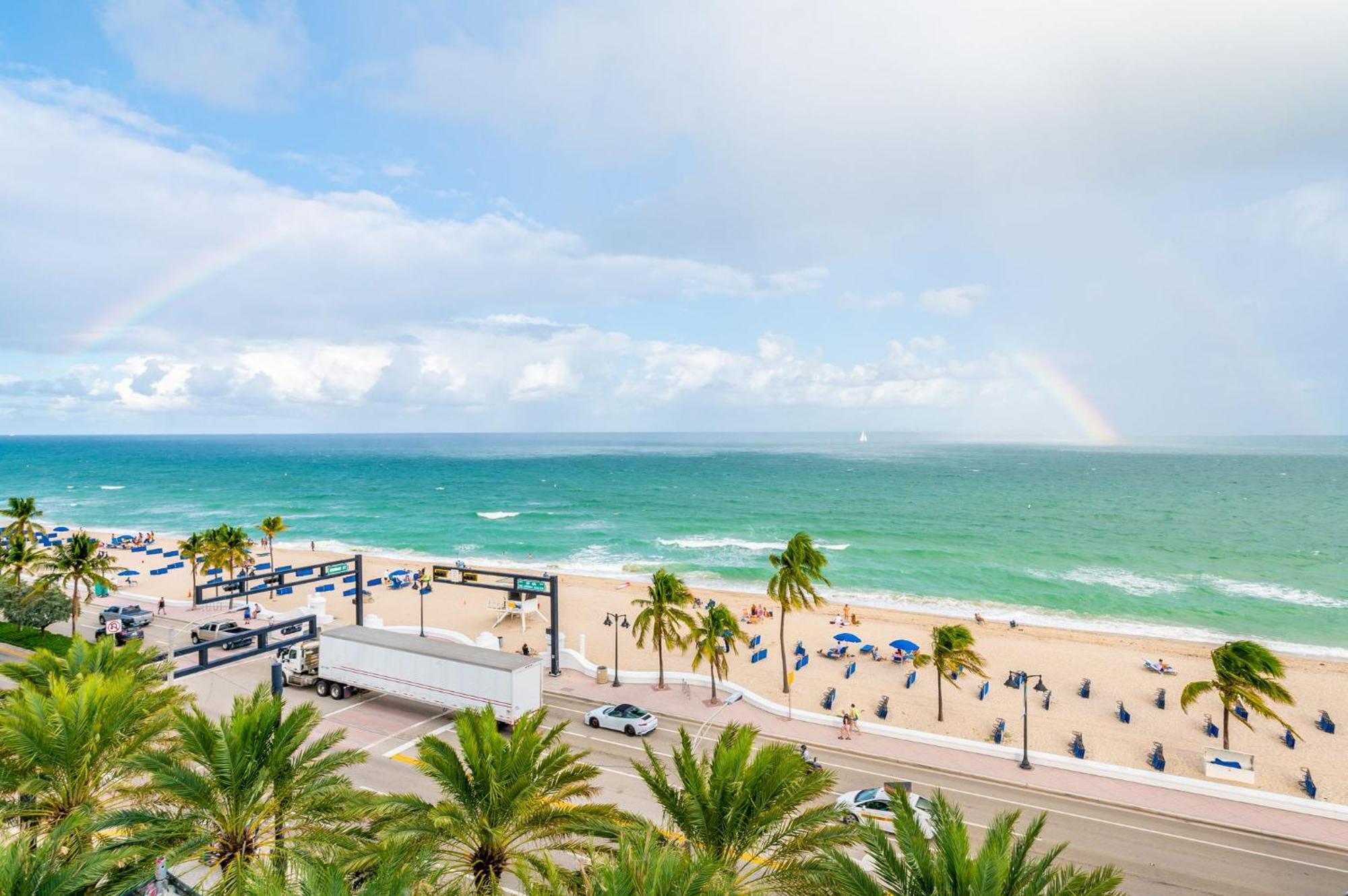 Oceanview Luxury, Access, Sleeps 6 2br 2ba - Vista Mar By Homestakes Apartment Fort Lauderdale
