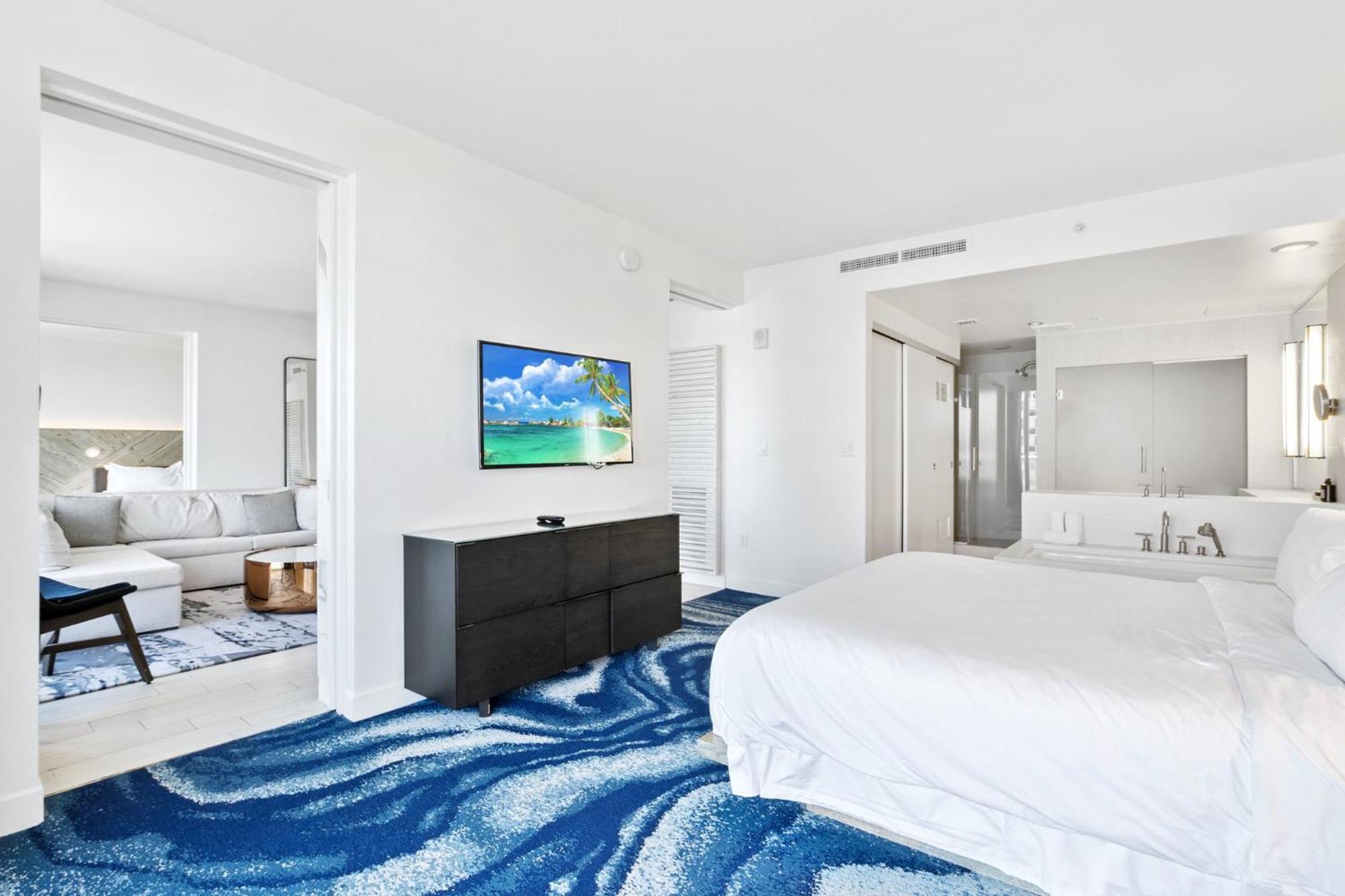 Apartment Oceanview Luxury, Access, Sleeps 6 2br 2ba - Vista Mar By Homestakes
