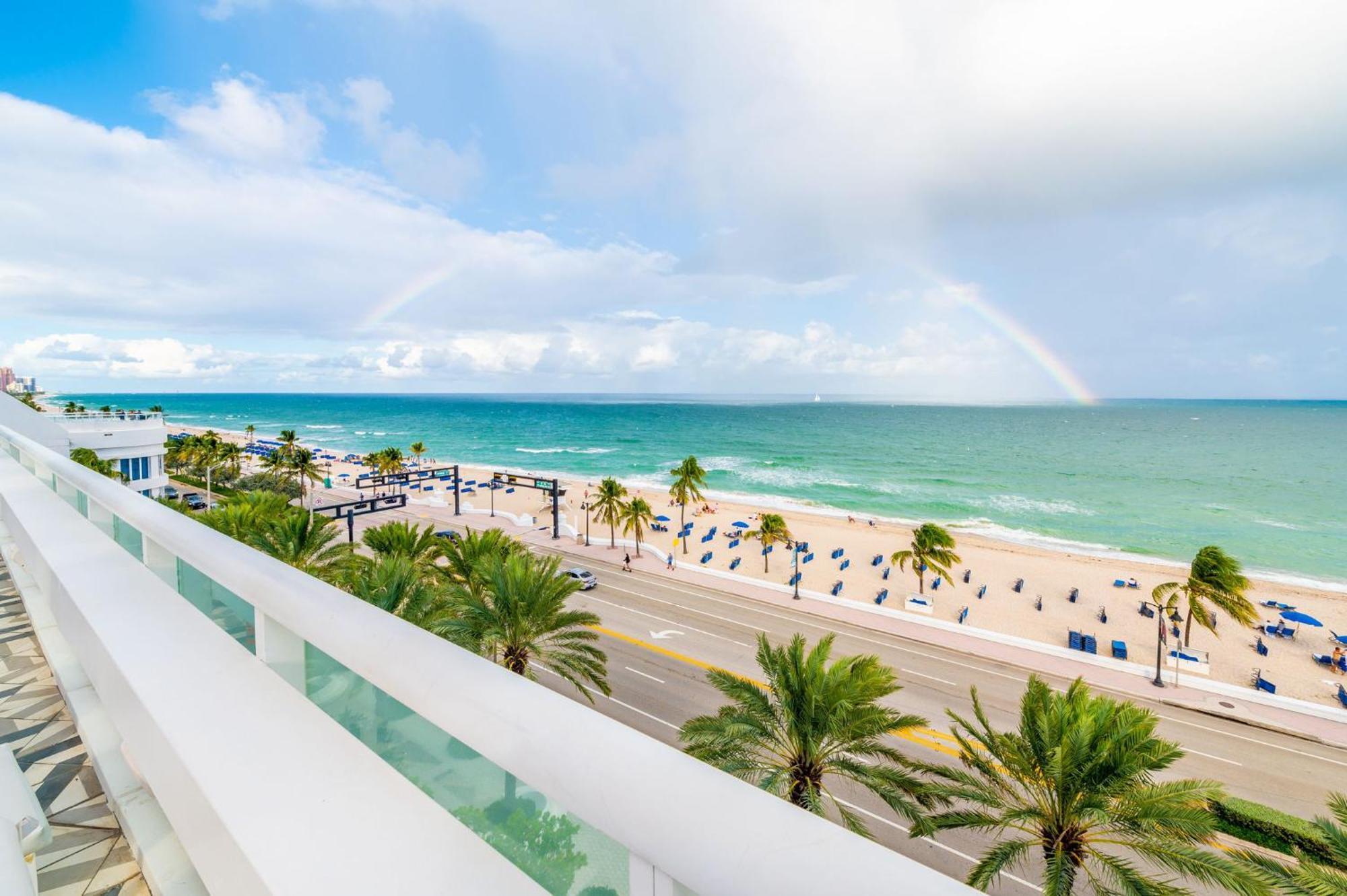 Apartment Oceanview Luxury, Access, Sleeps 6 2br 2ba - Vista Mar By Homestakes *