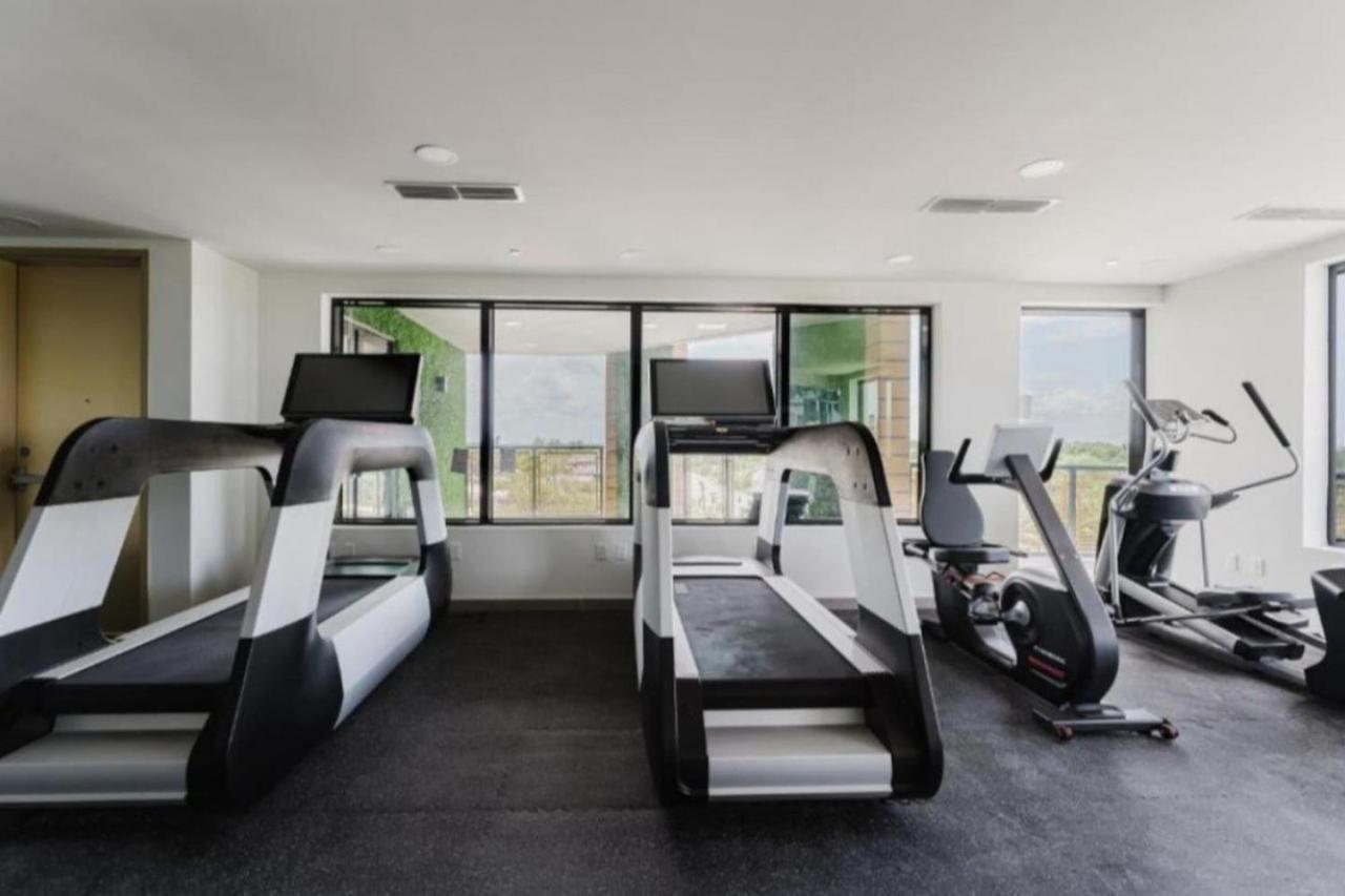 Luxe Paradise Retreat Near Ftl Airport And Hard Rock *
