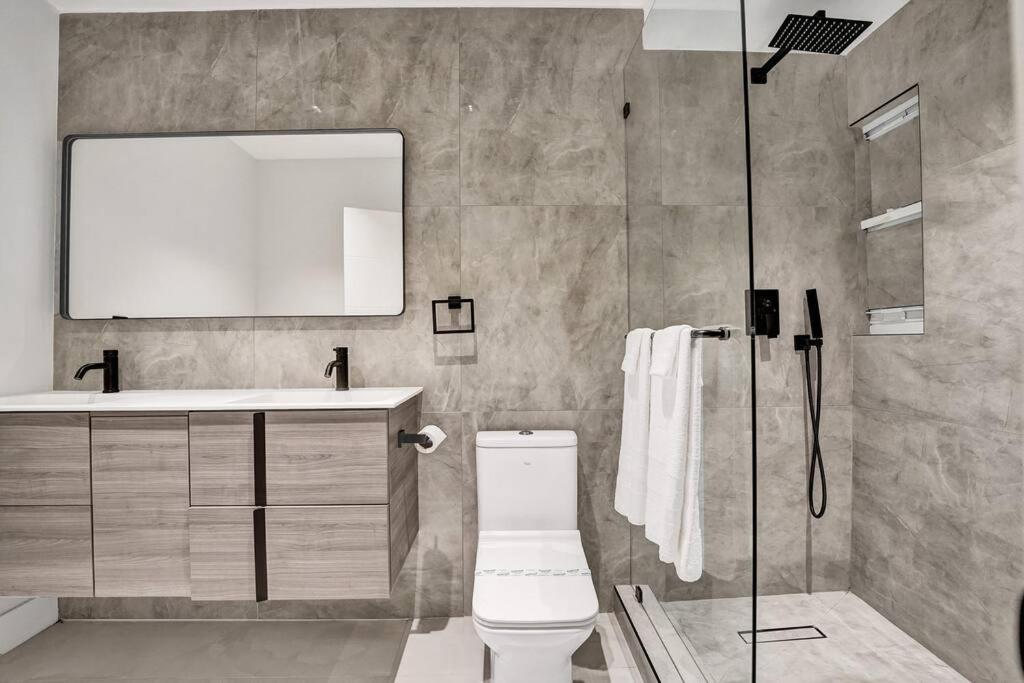 Modern 6 Bedroom Oasis With Pool And Outdoor Bbq Villa Fort Lauderdale