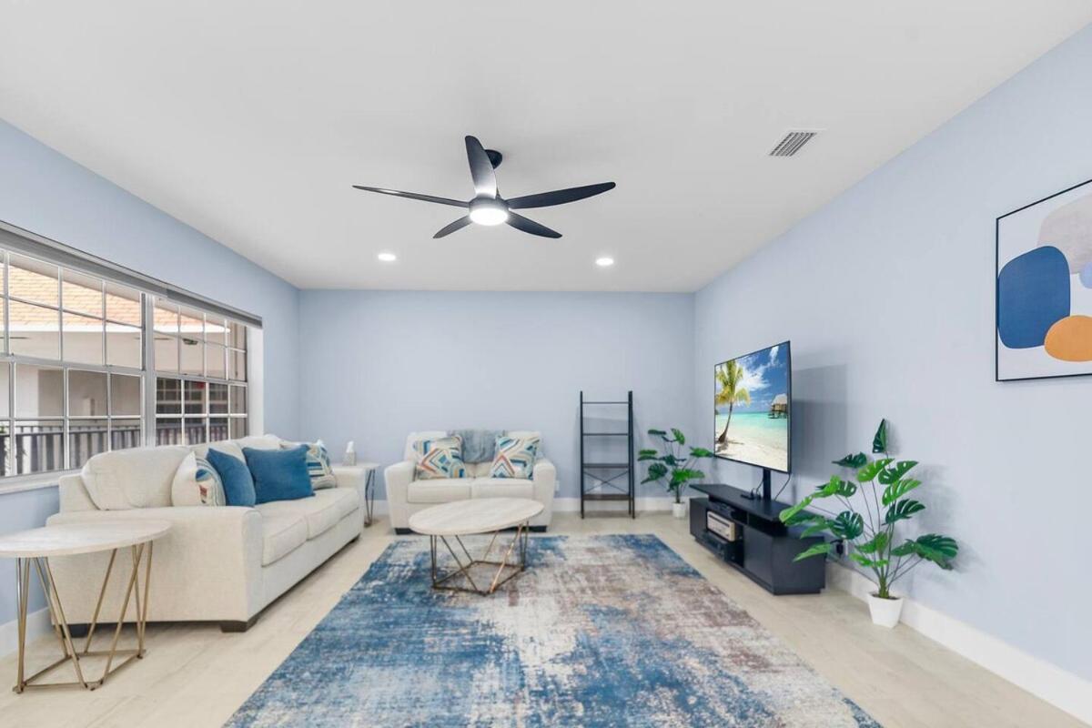 Coastal Lauderdale Get Away