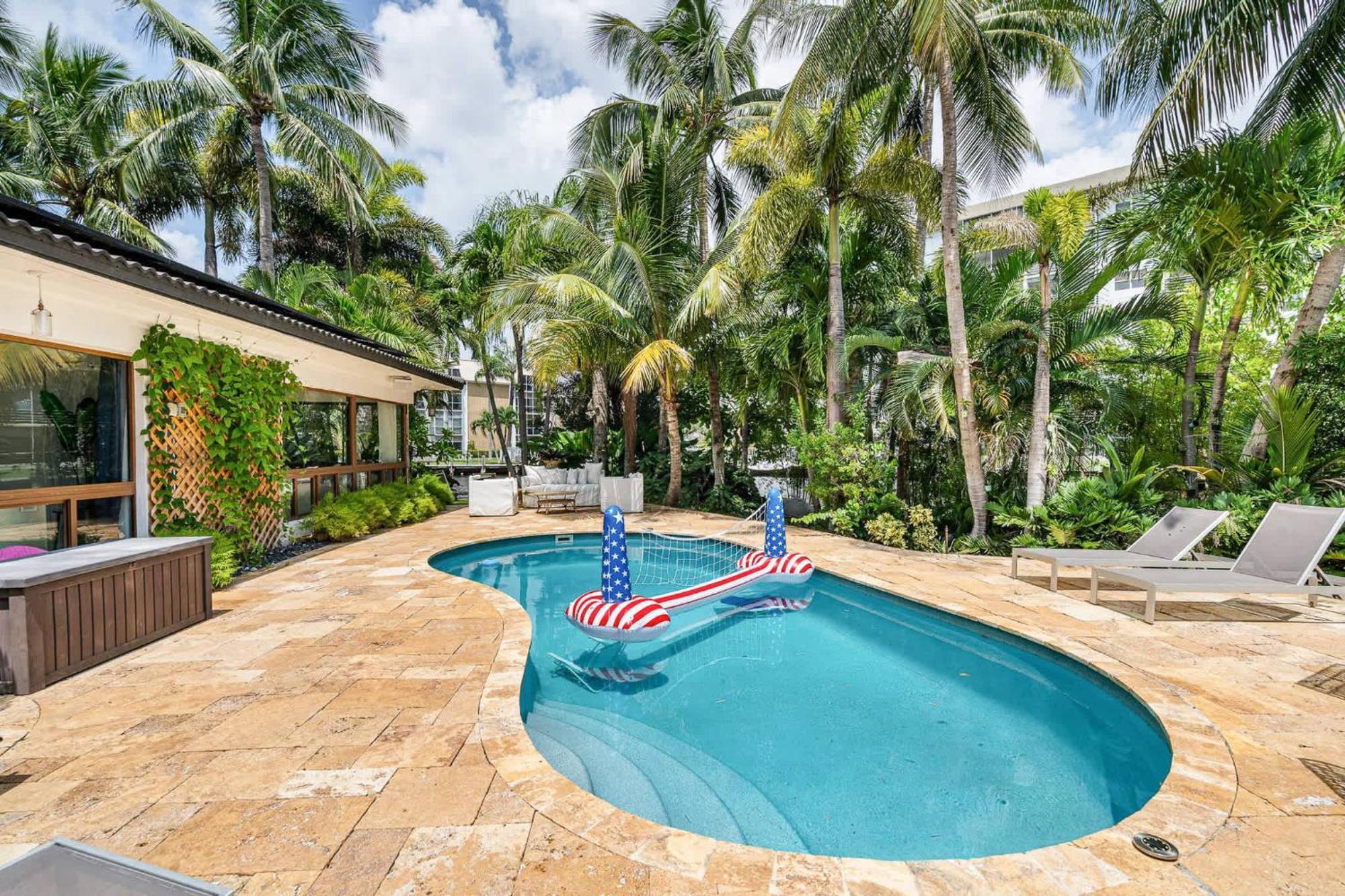 Holiday home The Sanctuary A Unique Canal-side Retreat In Wilton Manors *