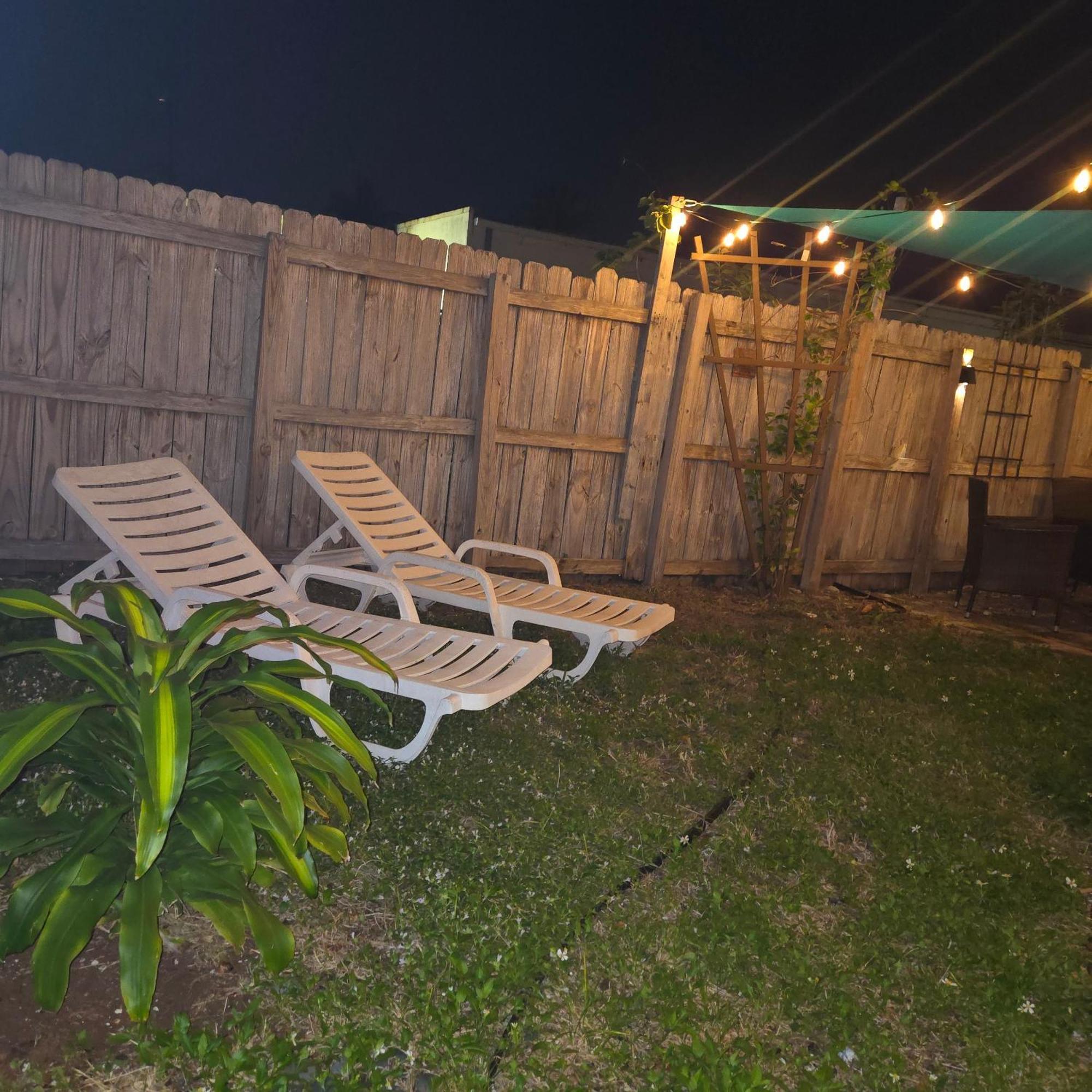 Apartment Coastal Haven: Family-friendly House With Pool Near Beaches