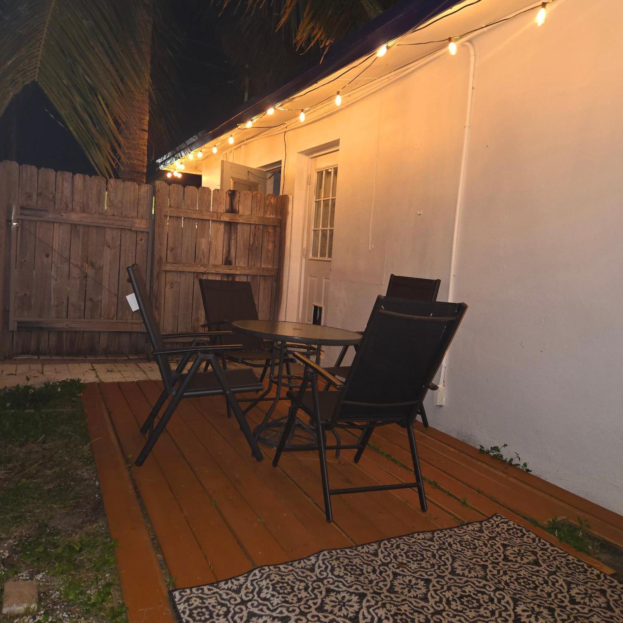 Coastal Haven: Family-friendly House With Pool Near Beaches *