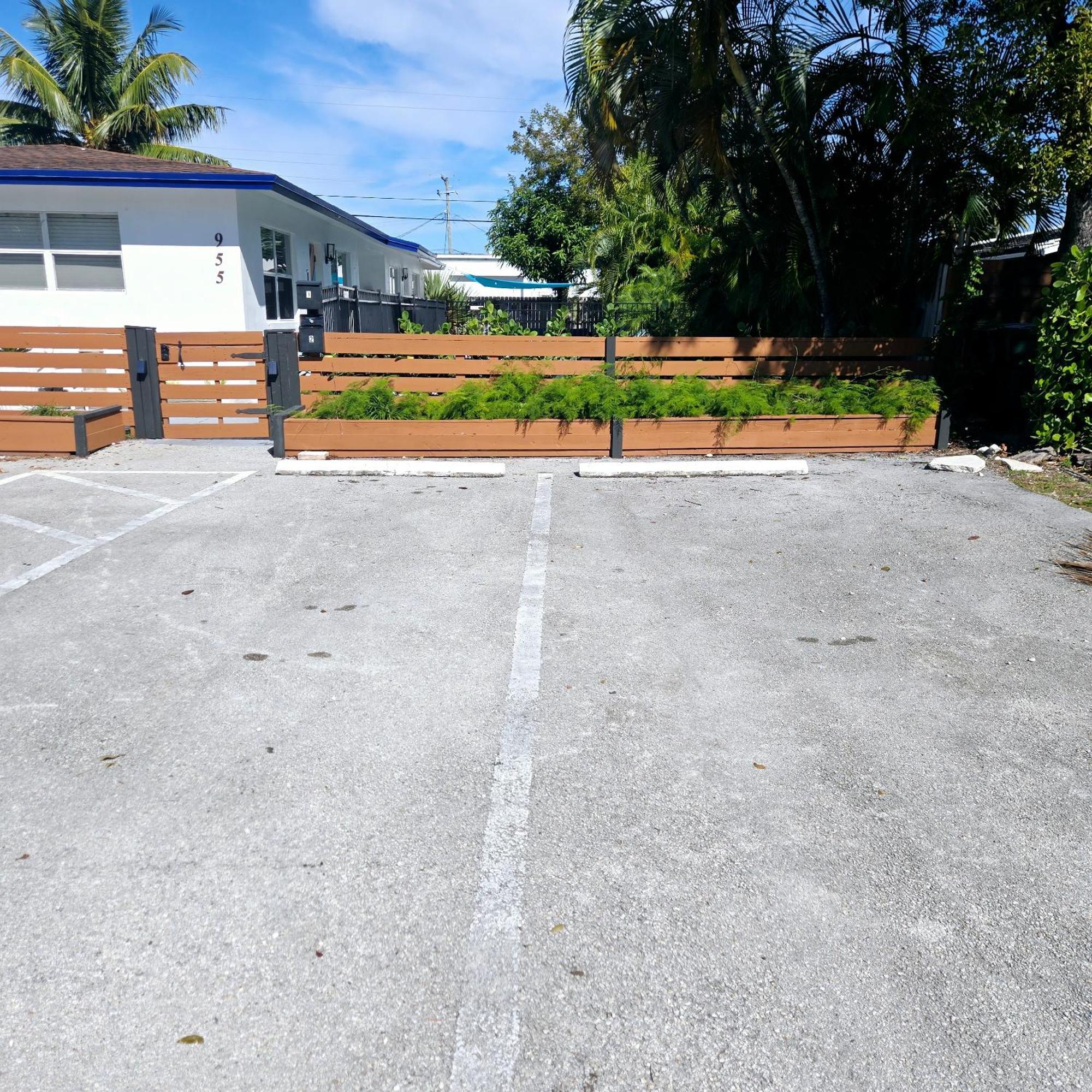 Coastal Haven: Family-friendly House With Pool Near Beaches *