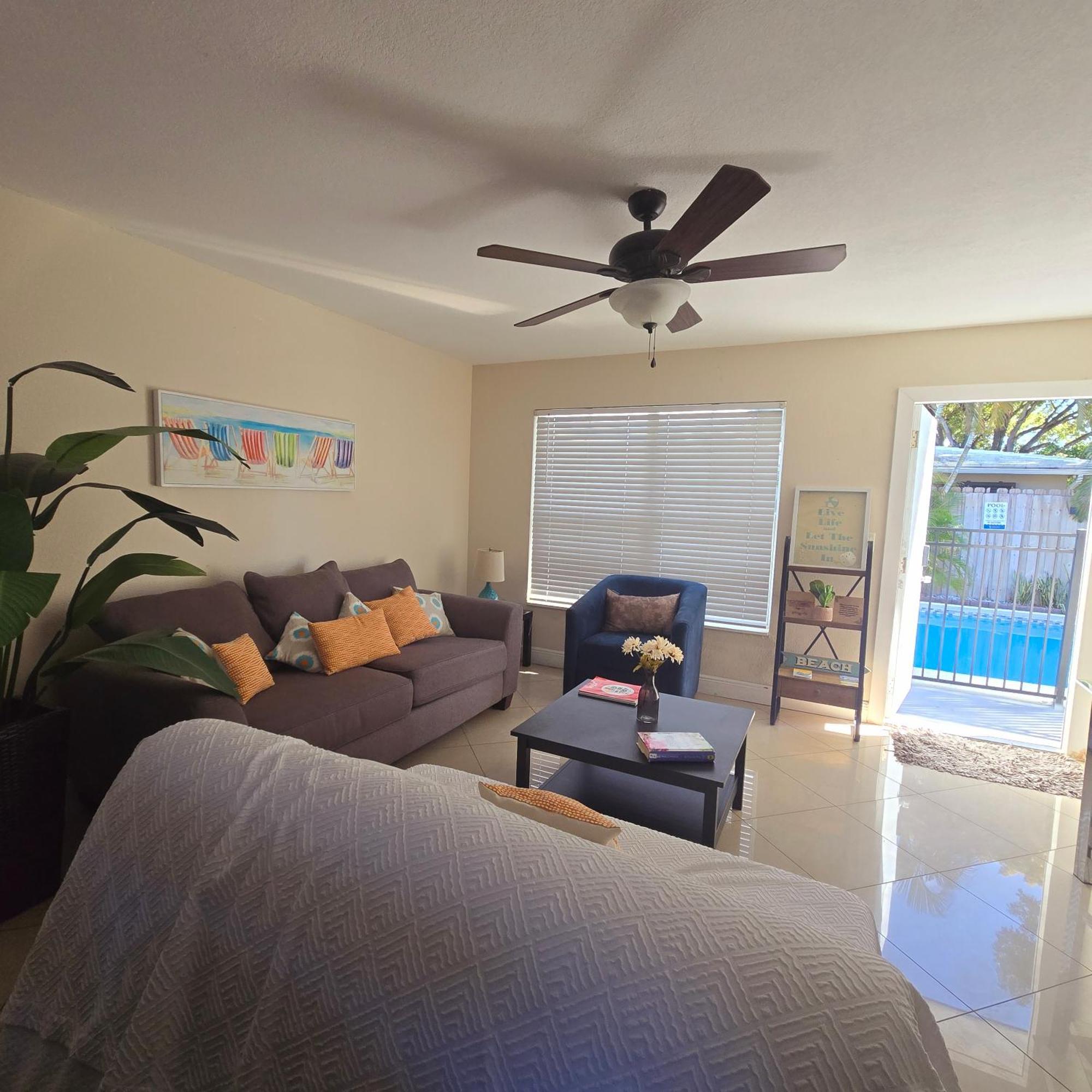 Coastal Haven: Family-friendly House With Pool Near Beaches * Fort Lauderdale