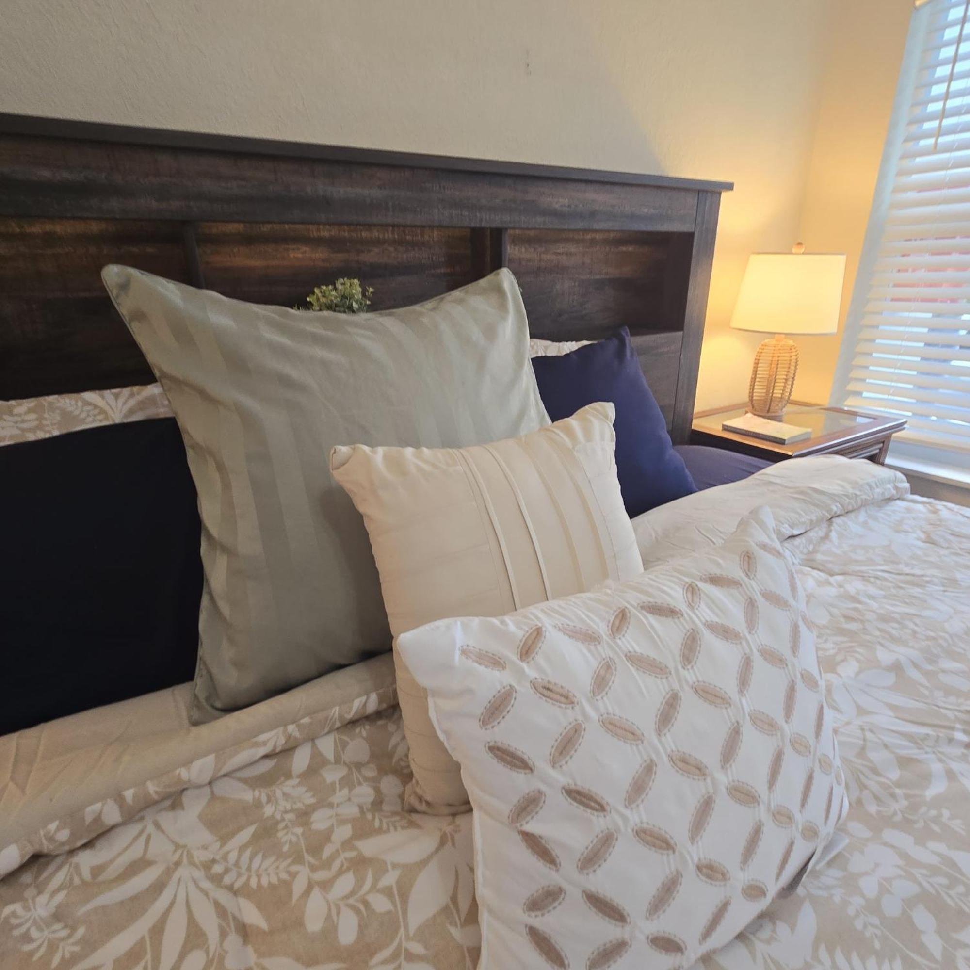 Coastal Haven: Family-friendly House With Pool Near Beaches Fort Lauderdale