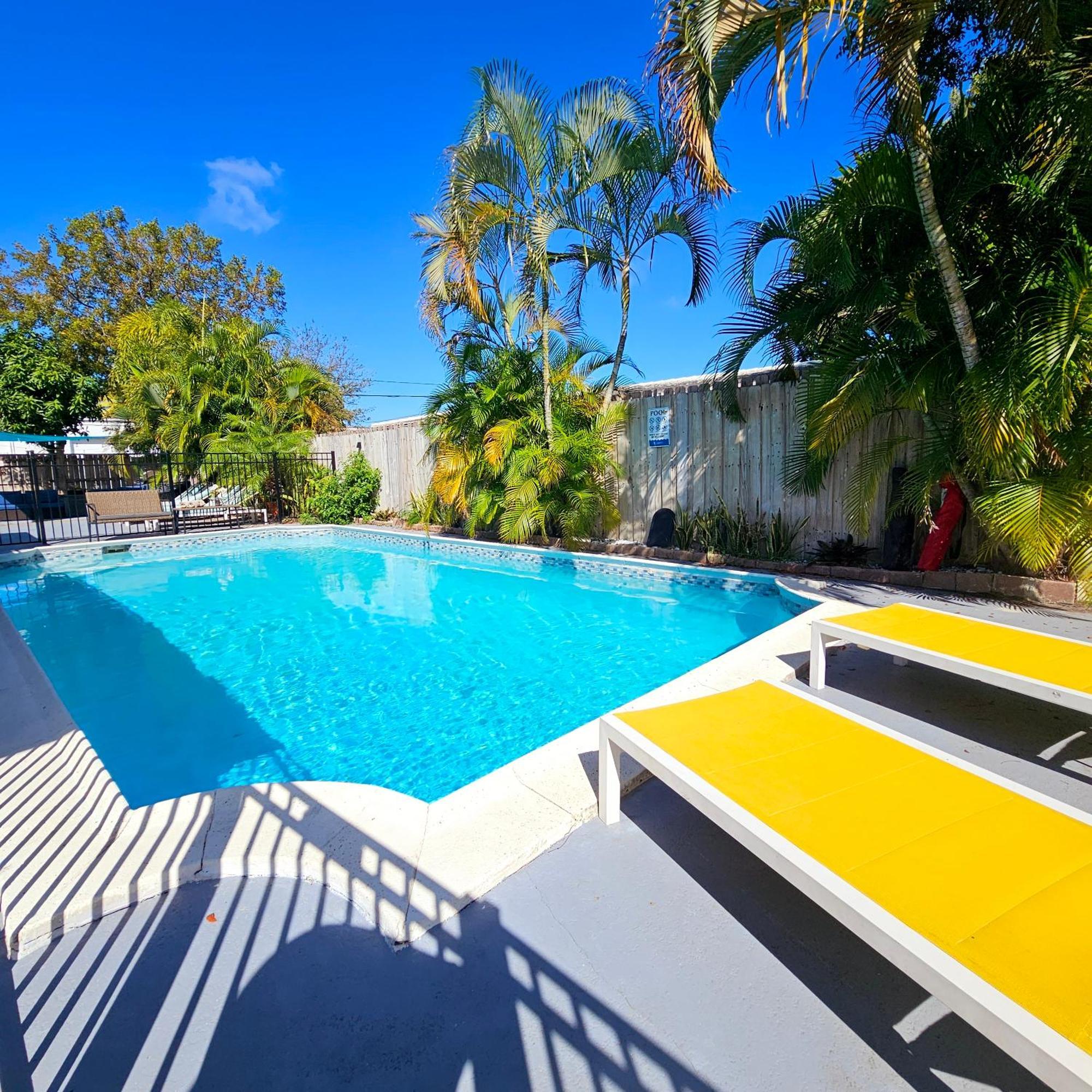 Coastal Haven: Family-friendly House With Pool Near Beaches * Fort Lauderdale
