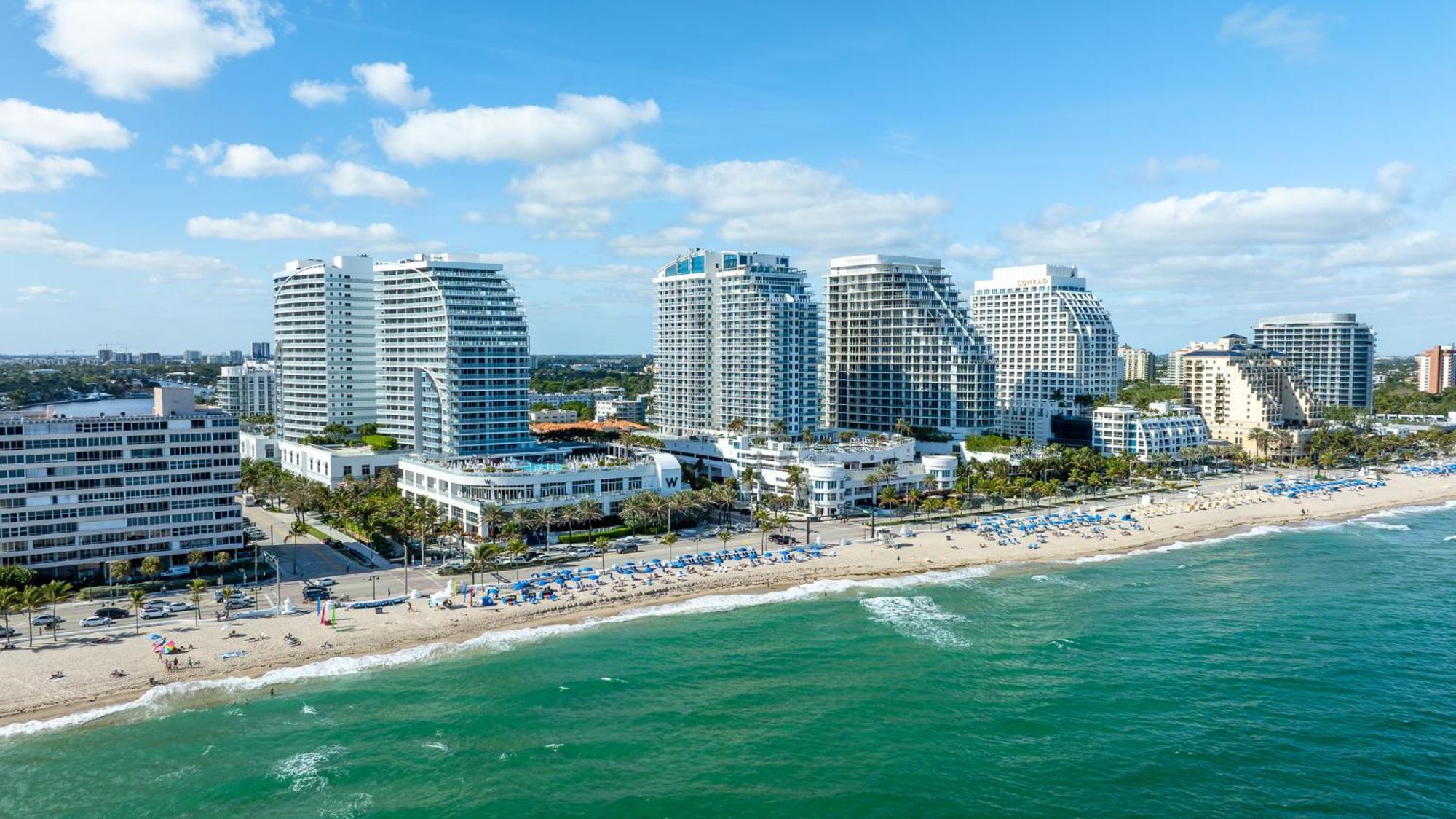 Apartment Last Min Weeknd Sale! Luxury Corner 1 Bedroom W With Fantastic Intercoastal Views, Pool & Hot Tub *