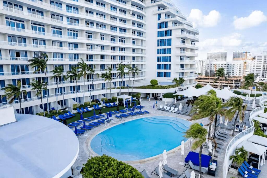 Apartment Ritz-carlton Luxury Oceanview 3-bedroom