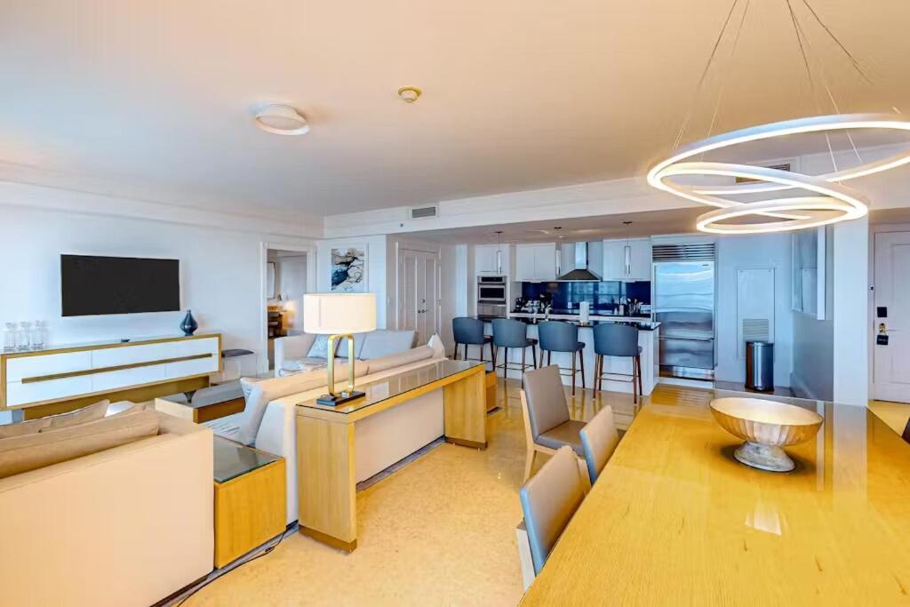 Ritz-carlton Luxury Oceanview 3-bedroom Fort Lauderdale