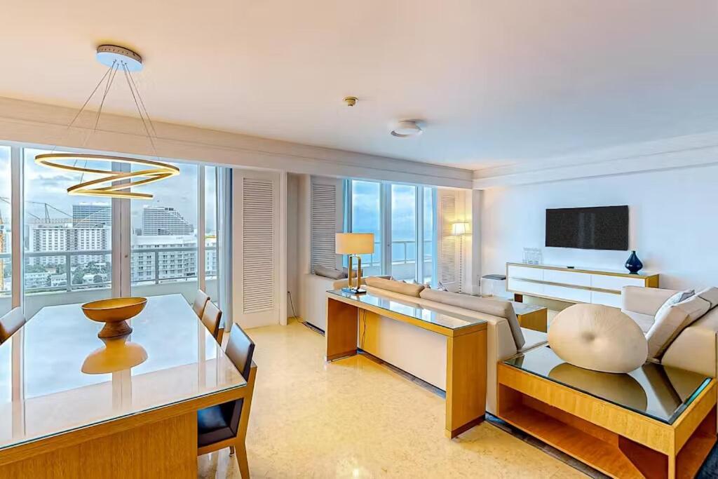 Apartment Ritz-carlton Luxury Oceanview 3-bedroom Fort Lauderdale