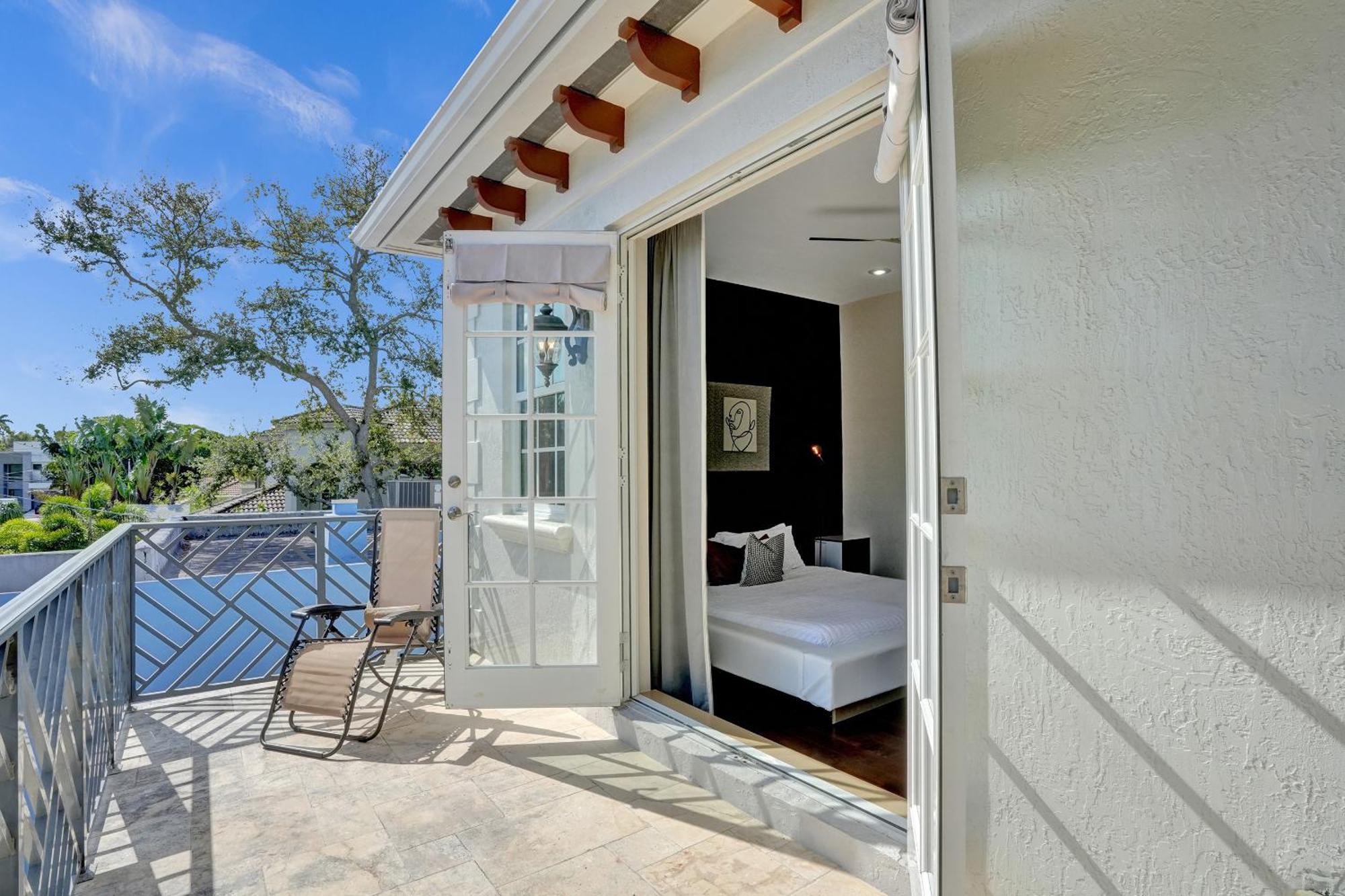 Tarpon River House