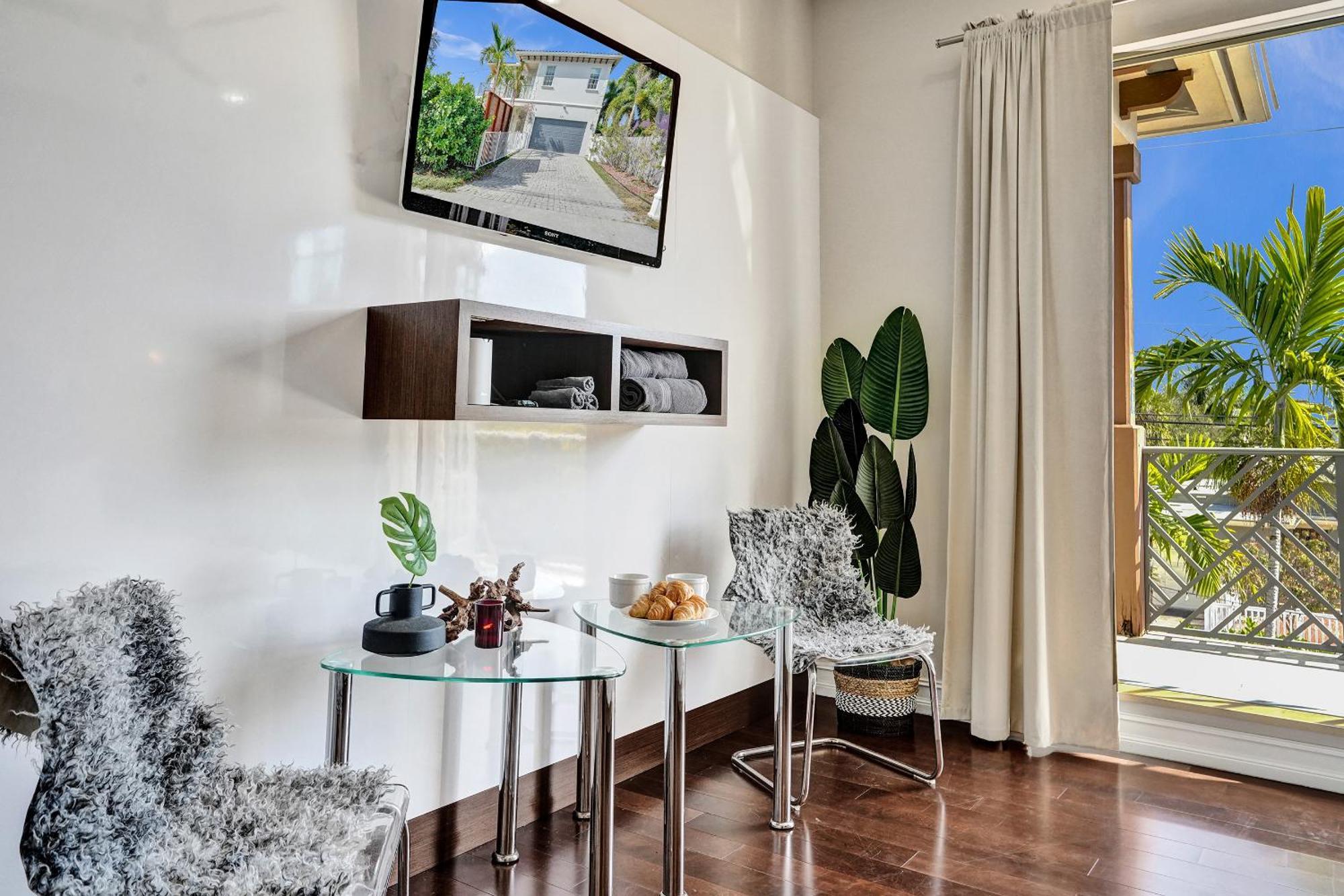 Villa Tarpon River House *