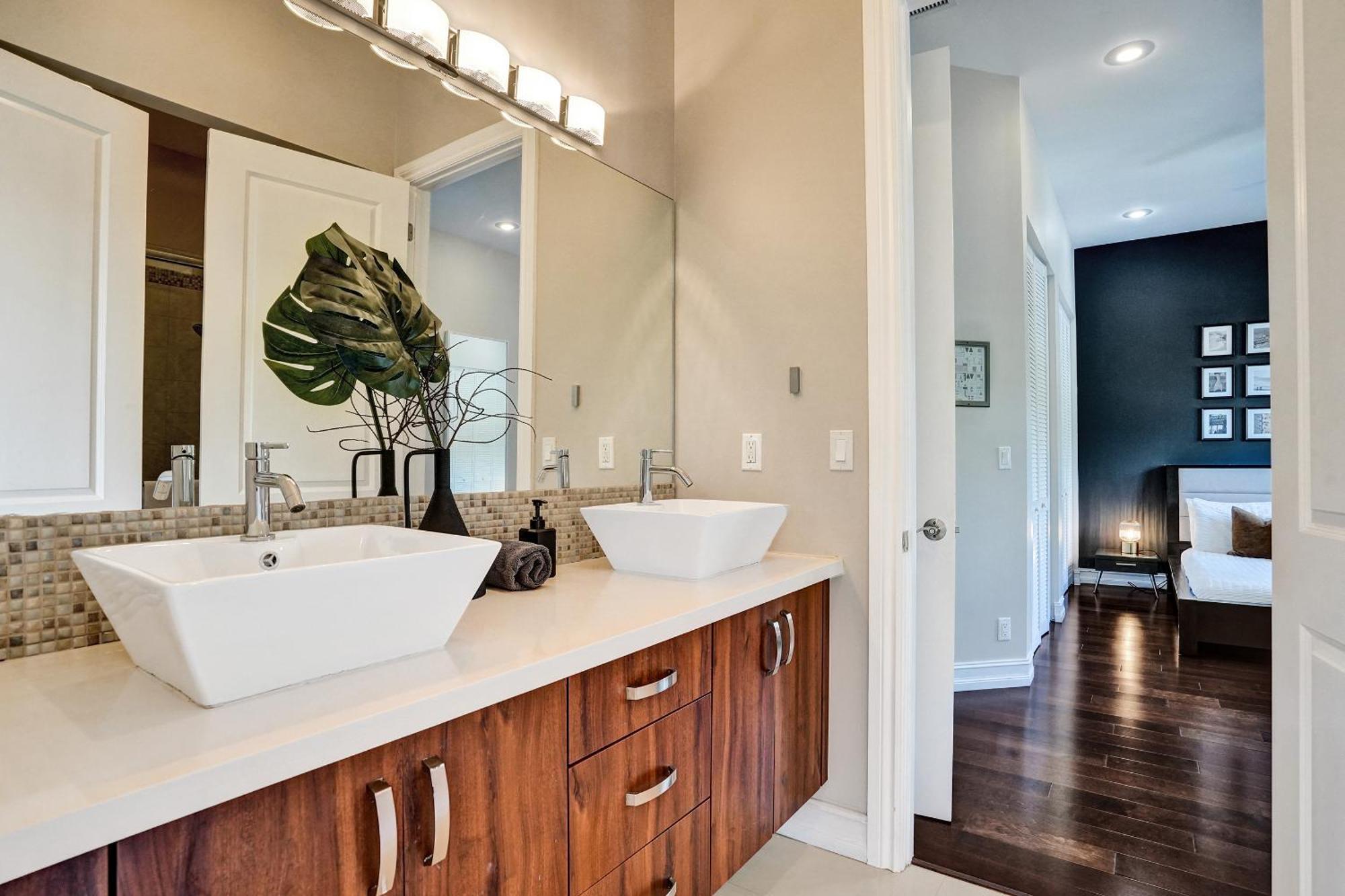 Tarpon River House *