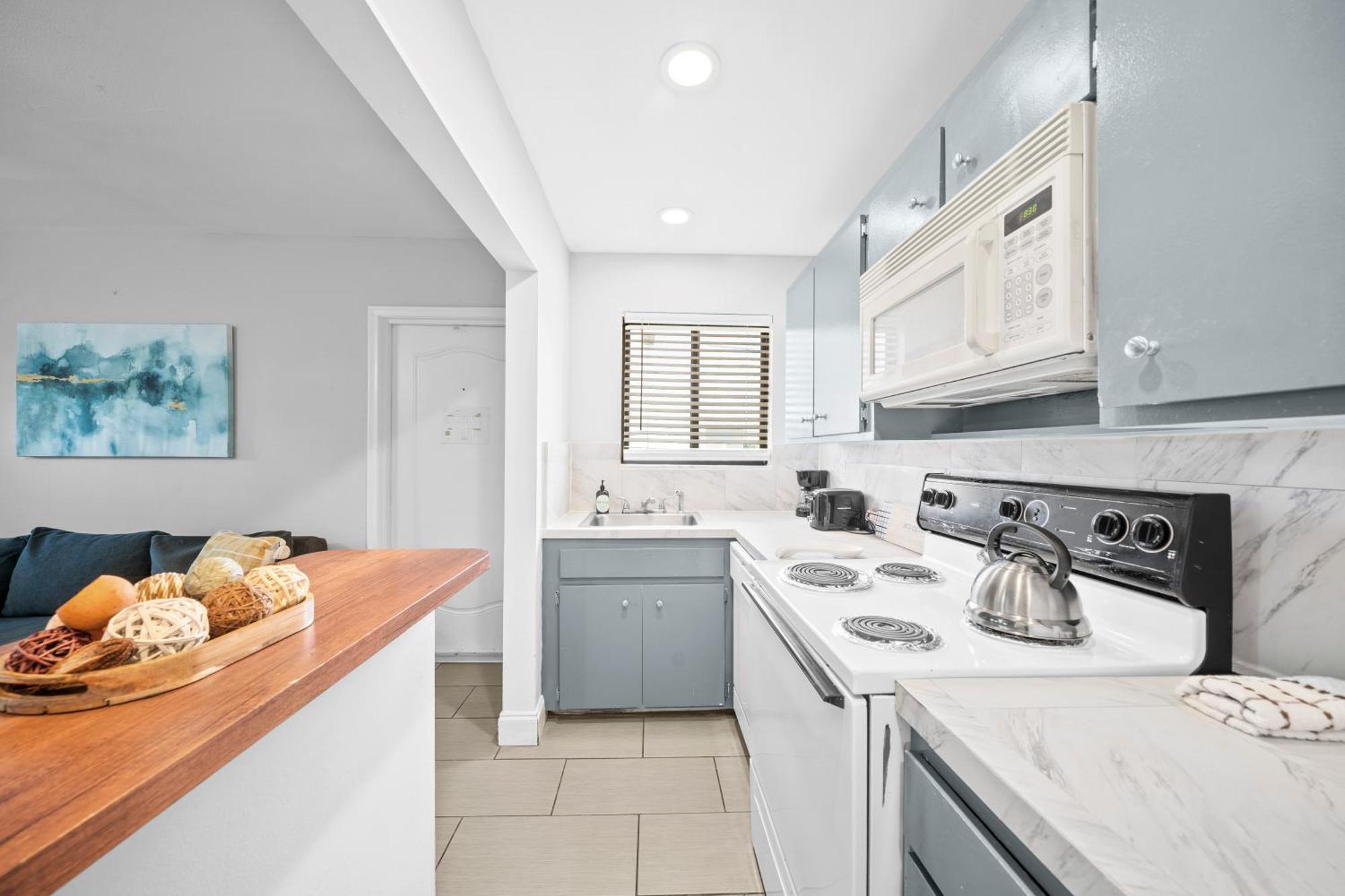 Bayview By Lowkl * Fort Lauderdale
