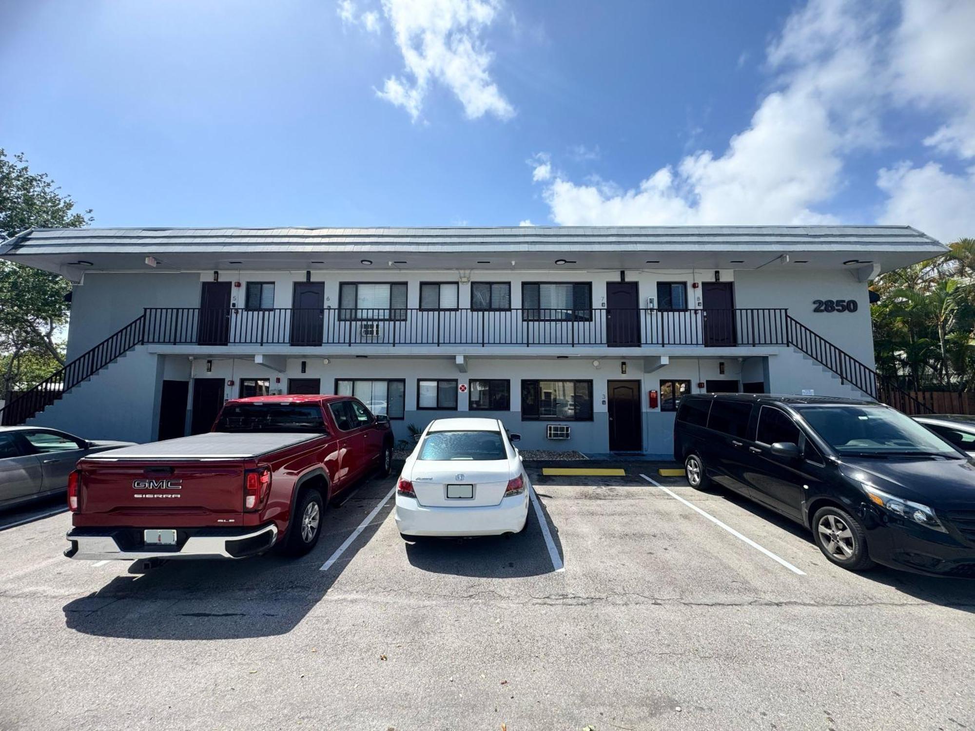 Bayview By Lowkl * Fort Lauderdale