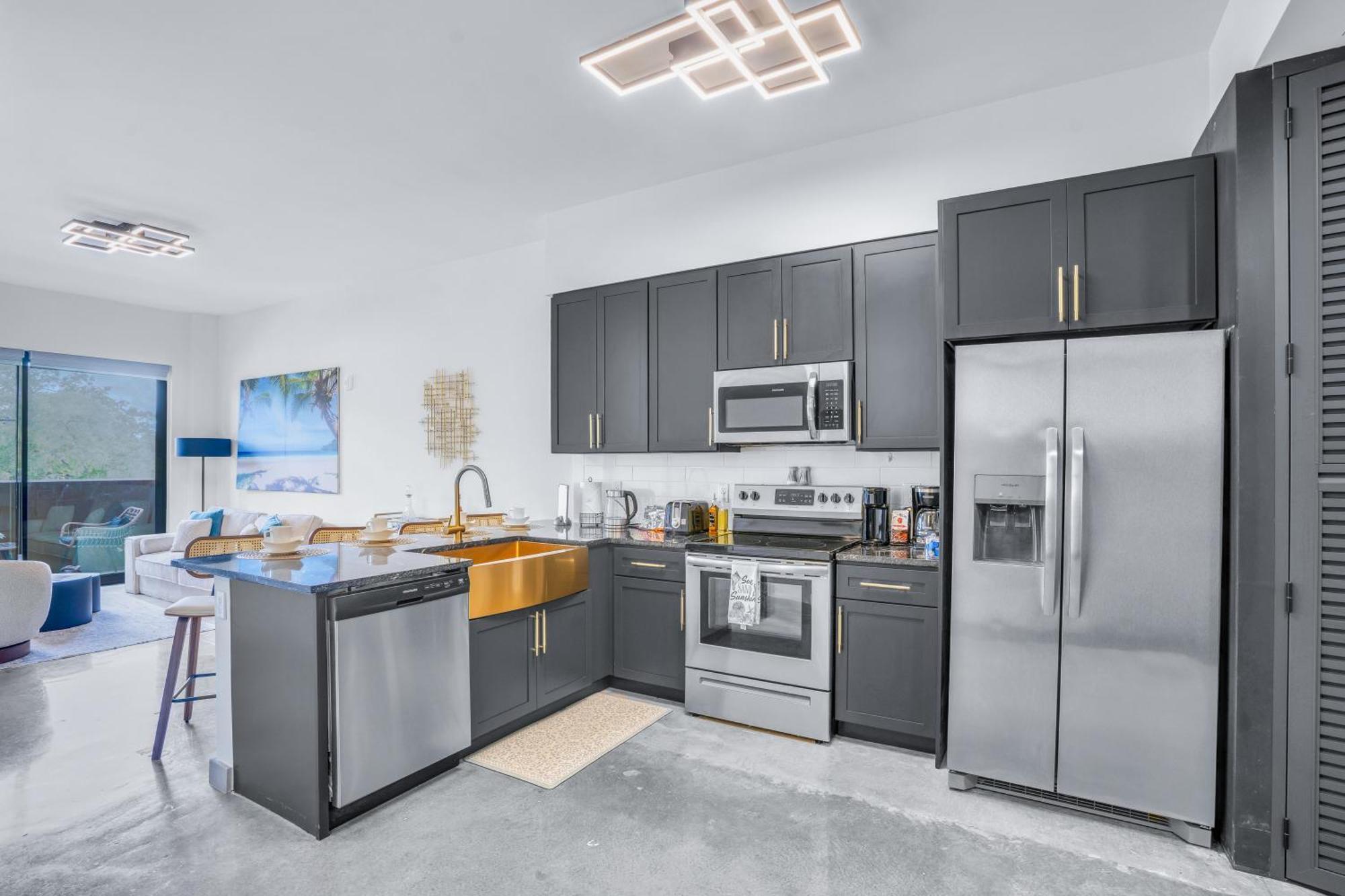 Luxe Paradise Retreat Near Ftl Airport And Hard Rock