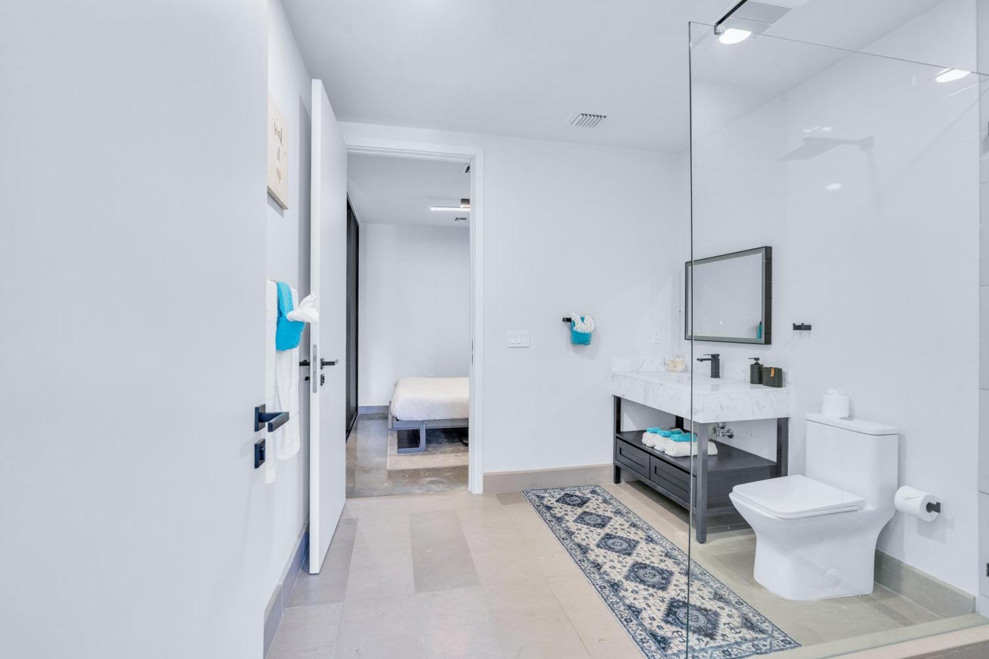 Luxe Paradise Retreat Near Ftl Airport And Hard Rock Apartment Fort Lauderdale