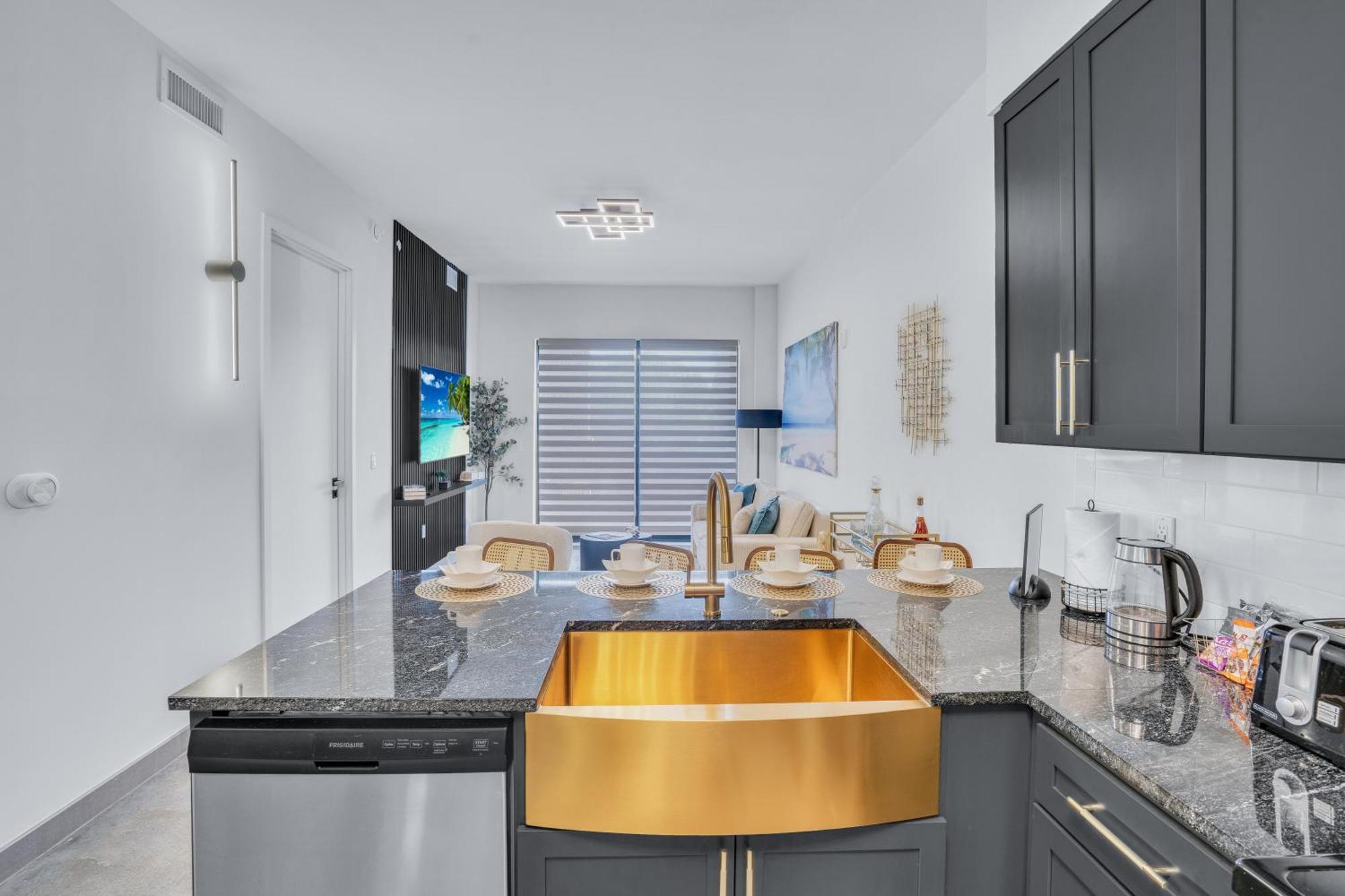 Apartment Luxe Paradise Retreat Near Ftl Airport And Hard Rock *