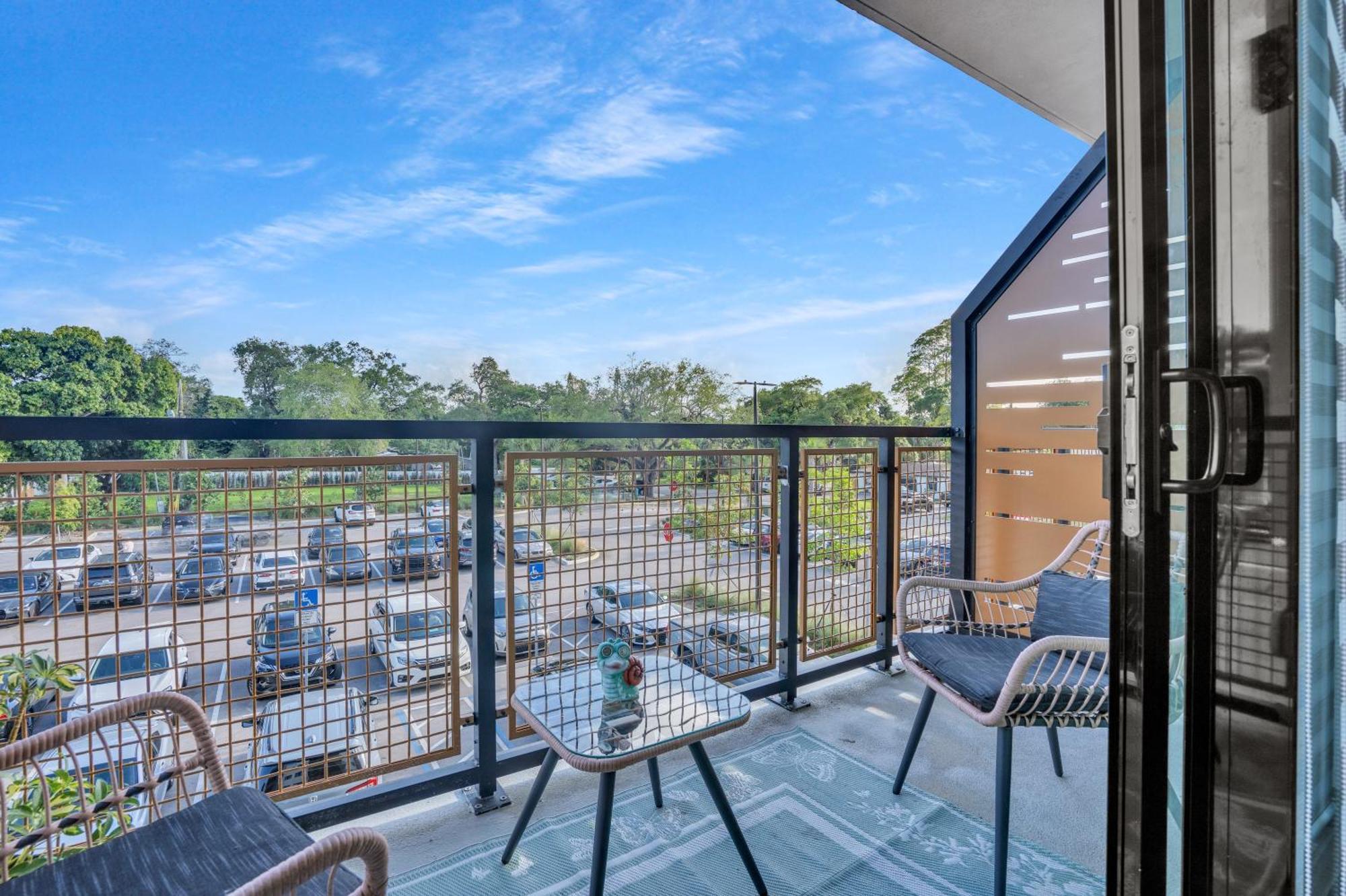 Luxe Paradise Retreat Near Ftl Airport And Hard Rock Apartment Fort Lauderdale