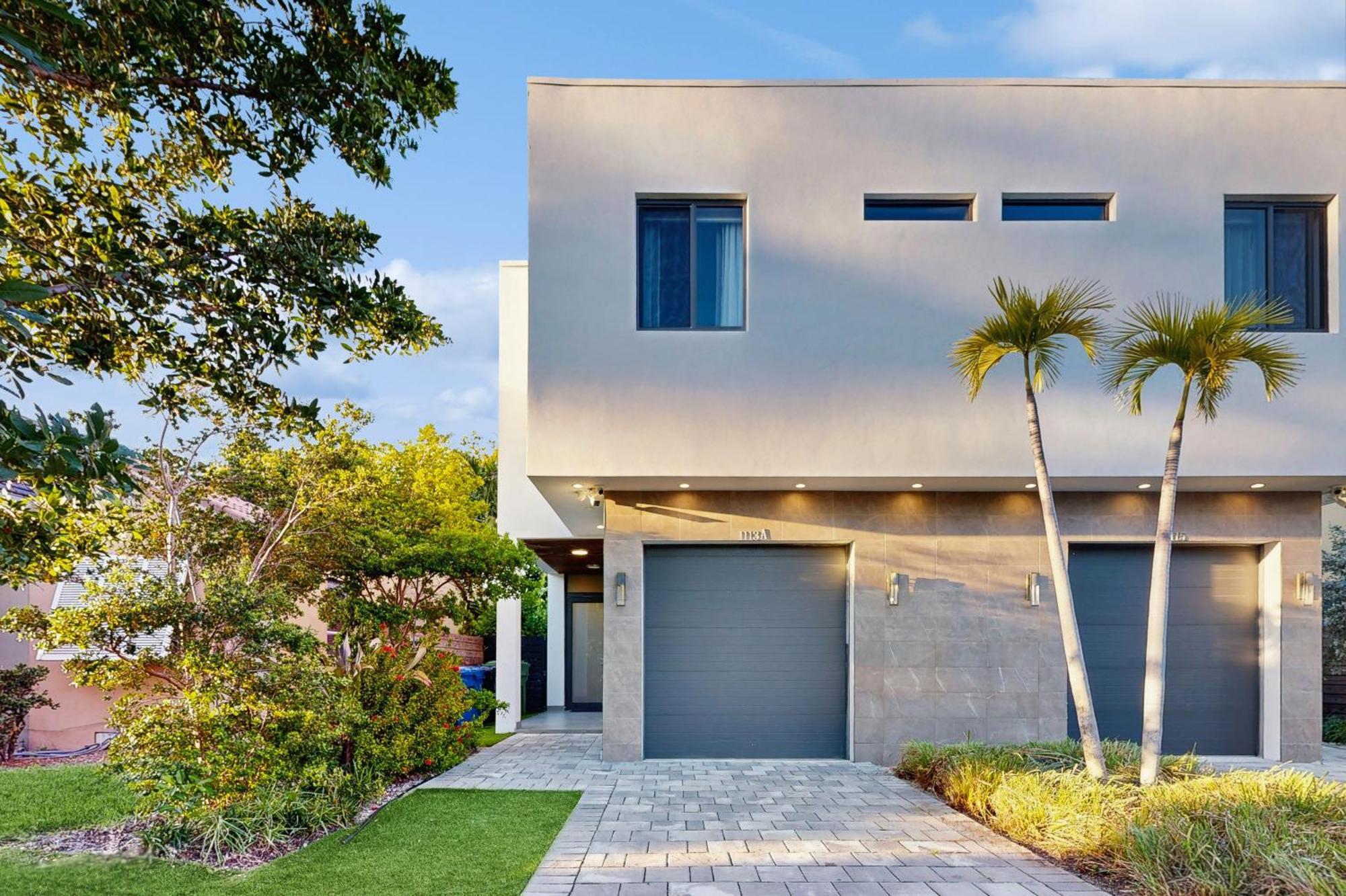 Luxury In Lauderdale Holiday home