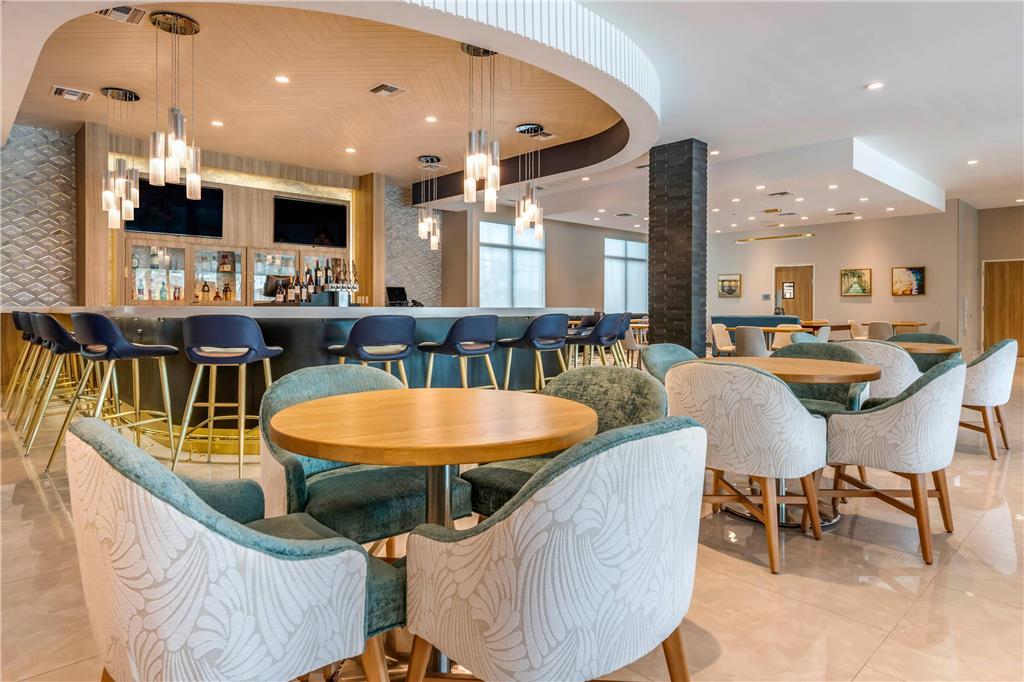 Hotel Cambria Lauderdale 3*