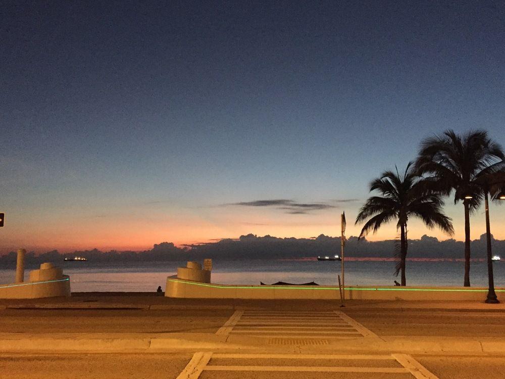 Fala 2* Fort Lauderdale