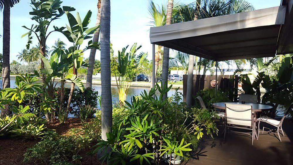 The Cabanas Guesthouse & Spa - Gay Resort Catering To Gay Men Resort Oakland Park