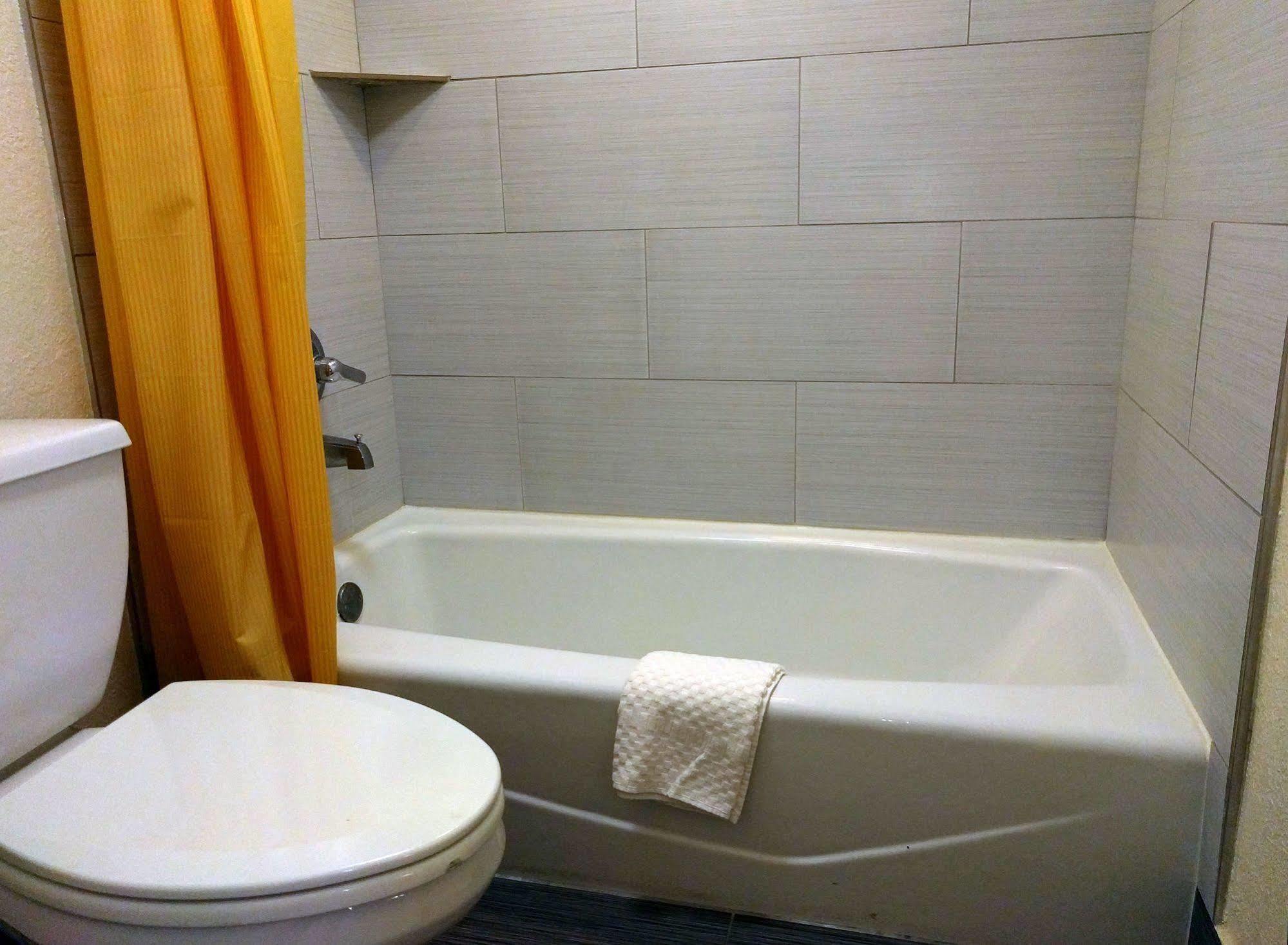 Hotel Red Carpet Airport Lauderdale Dania Beach
