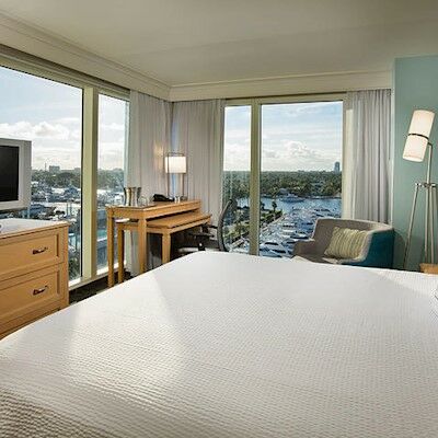 Courtyard By Marriott Oceanside Lauderdale Fort Lauderdale